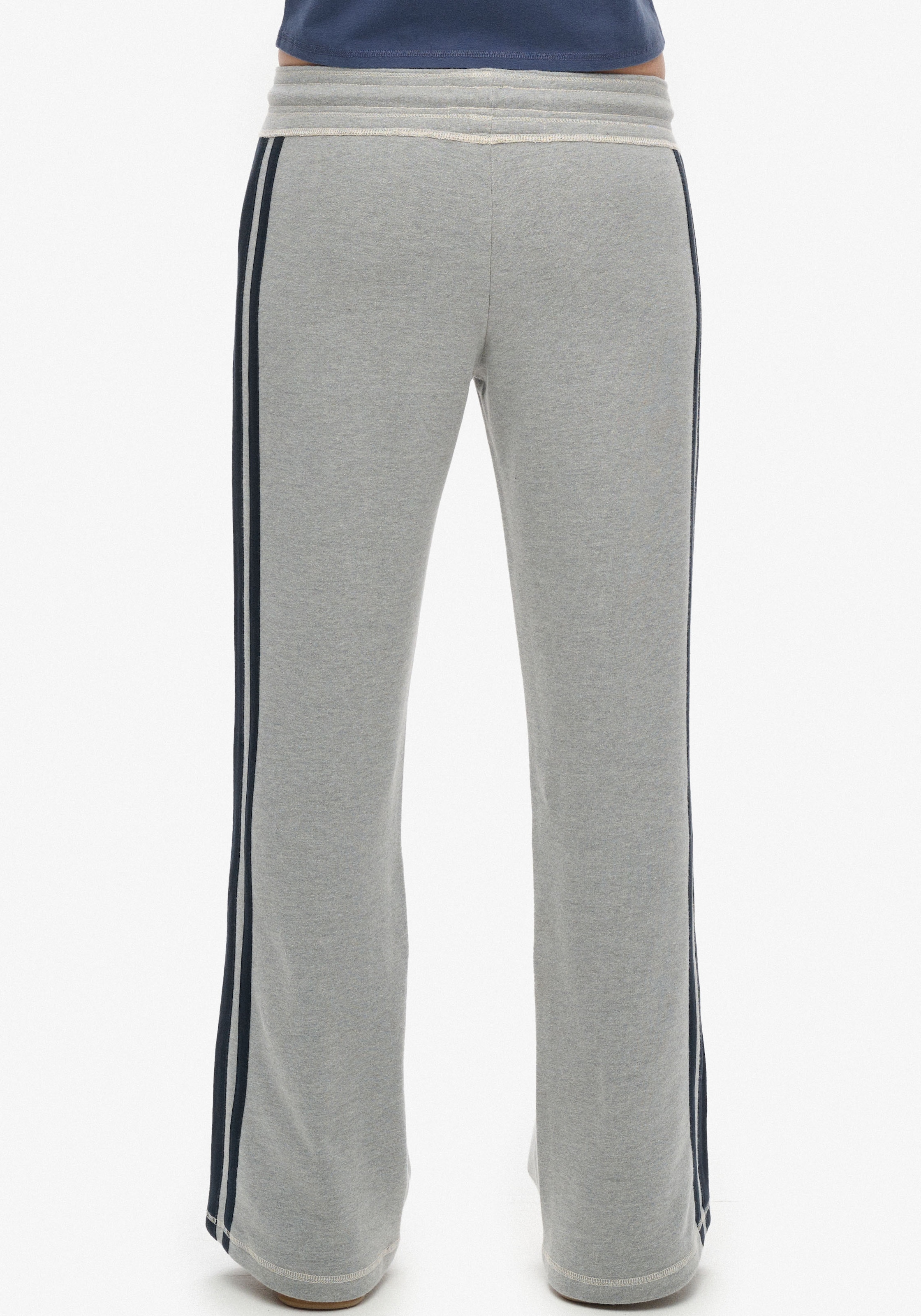 Superdry Sweathose »ATHLETIC STRIPE FLARE JOGGER«, Jogginghose mit Streifen und Schlag