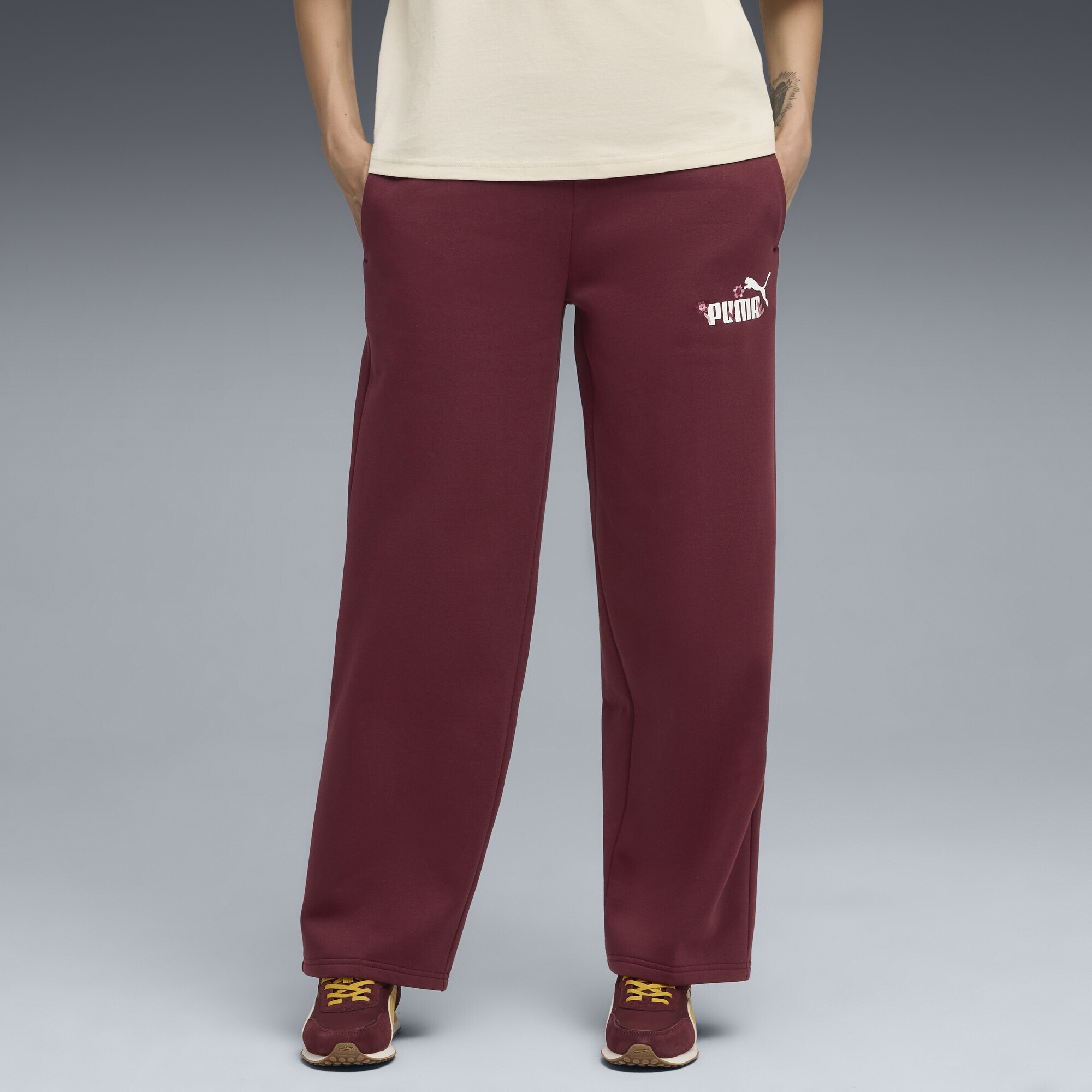 PUMA Sporthose "Essentials Nature 2.0 Comfort Logo Straight Hose Damen" günstig online kaufen