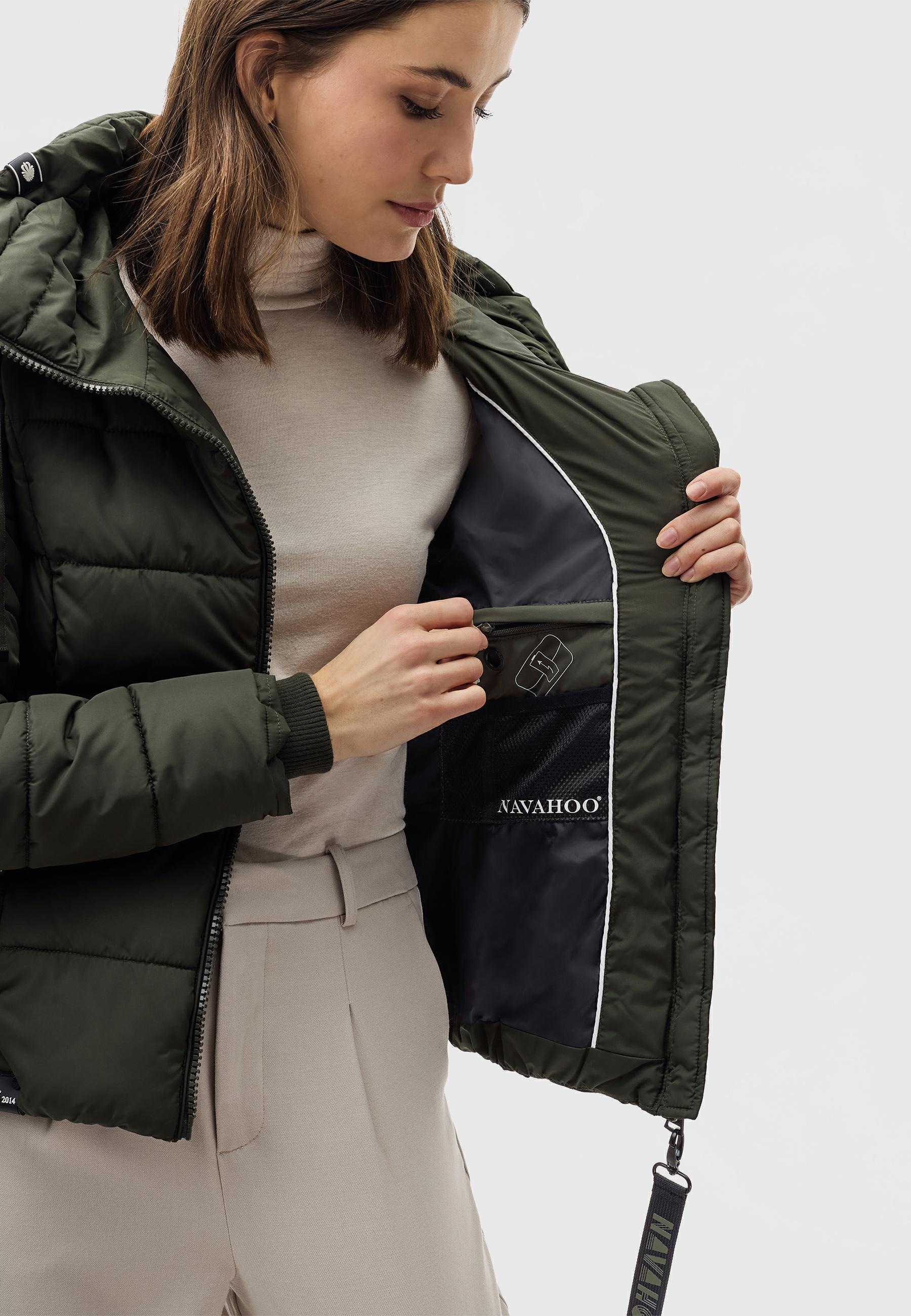 Navahoo Steppjacke »Amayaa«, mit Kapuze, stylische Damen Winterjacke mit coolen Applikationen