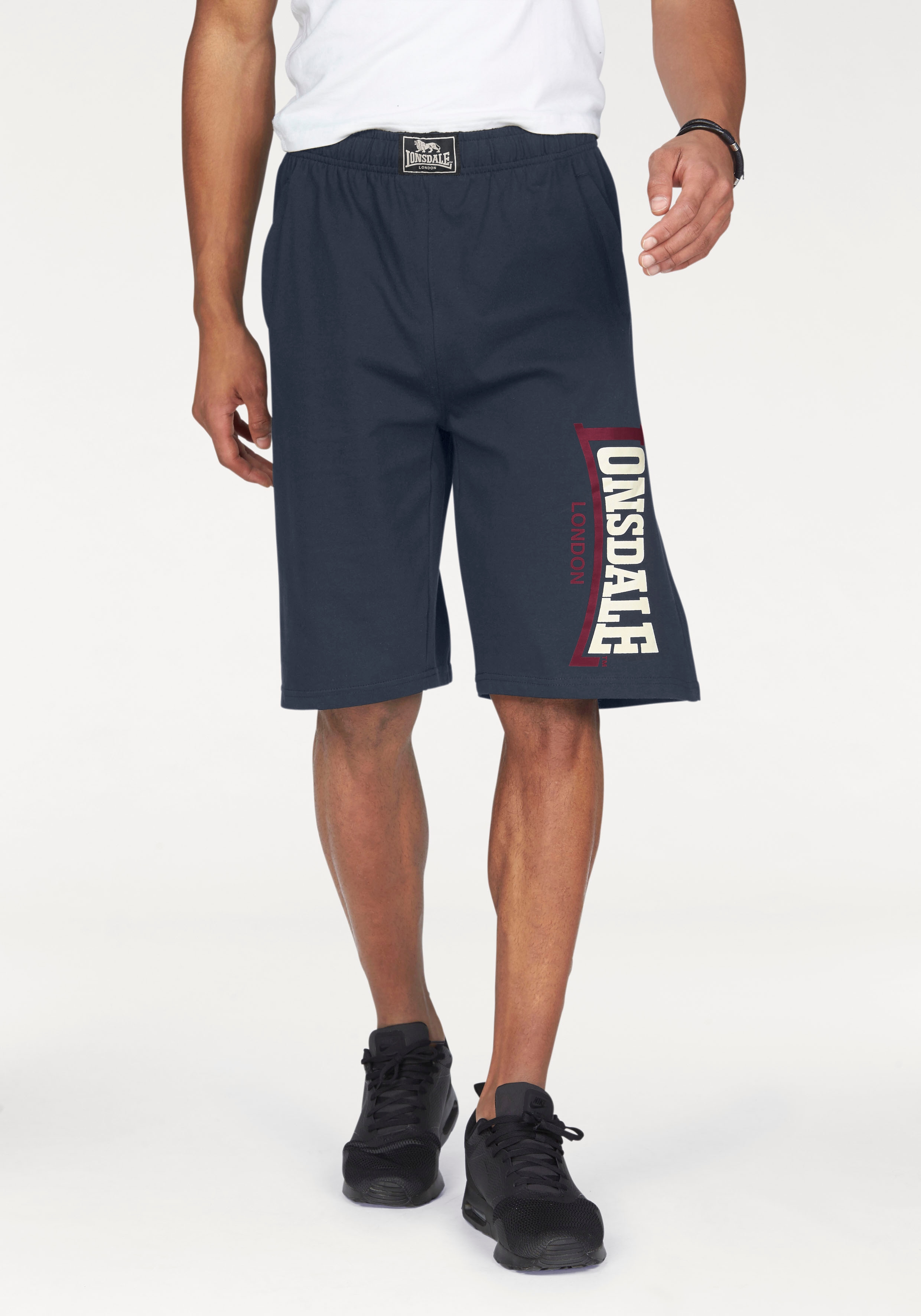 Lonsdale Sweatshorts "LOGO JAM" mit seitlichen Eingrifftaschen, aus Baumwolle, bequeme Passform