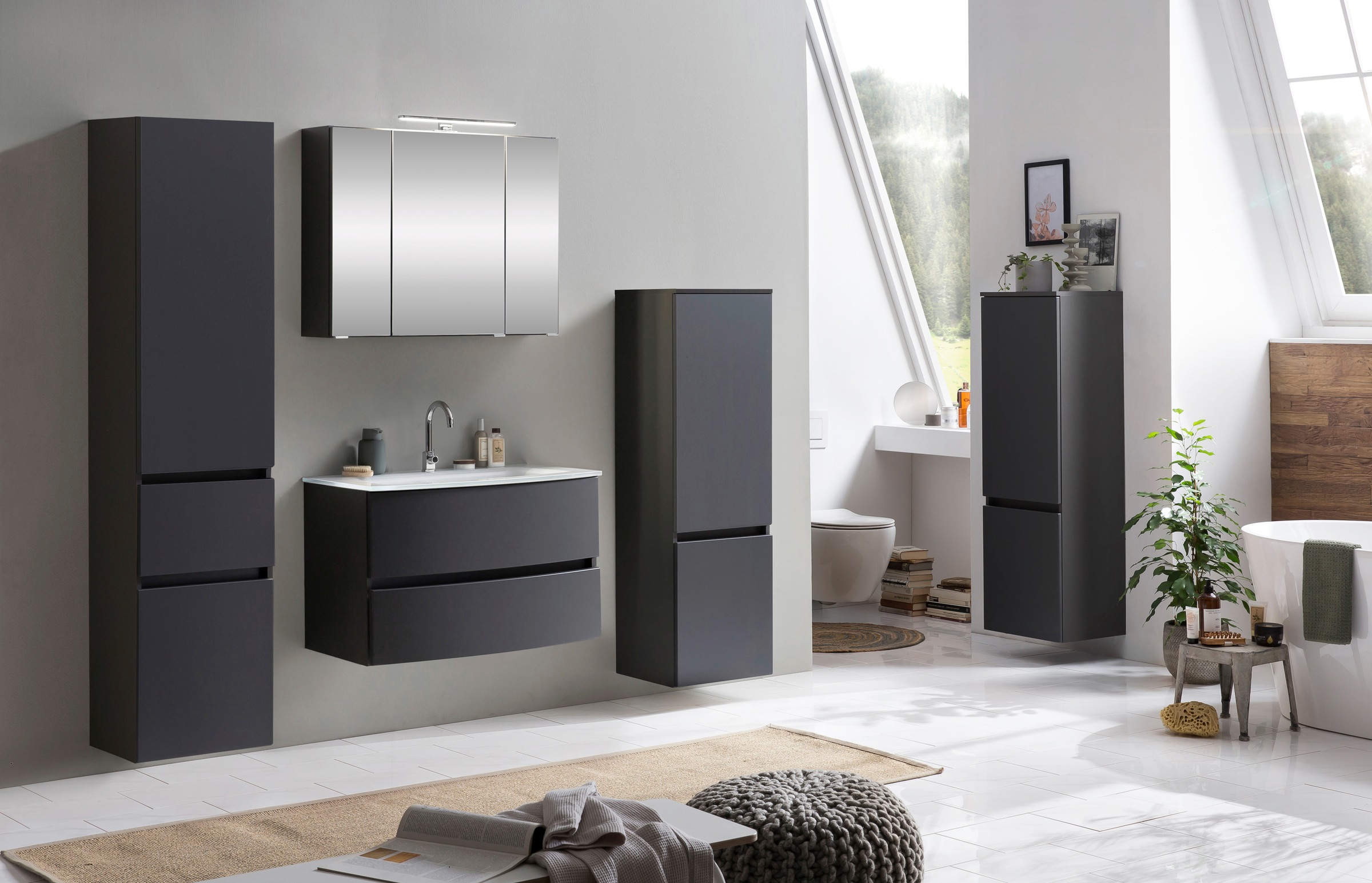 welltime Badezimmer-Set »Kaunas«, (Set, 4 St.), Waschtisch-Set mit Midischrank und Seitenschrank, Breite 160 cm