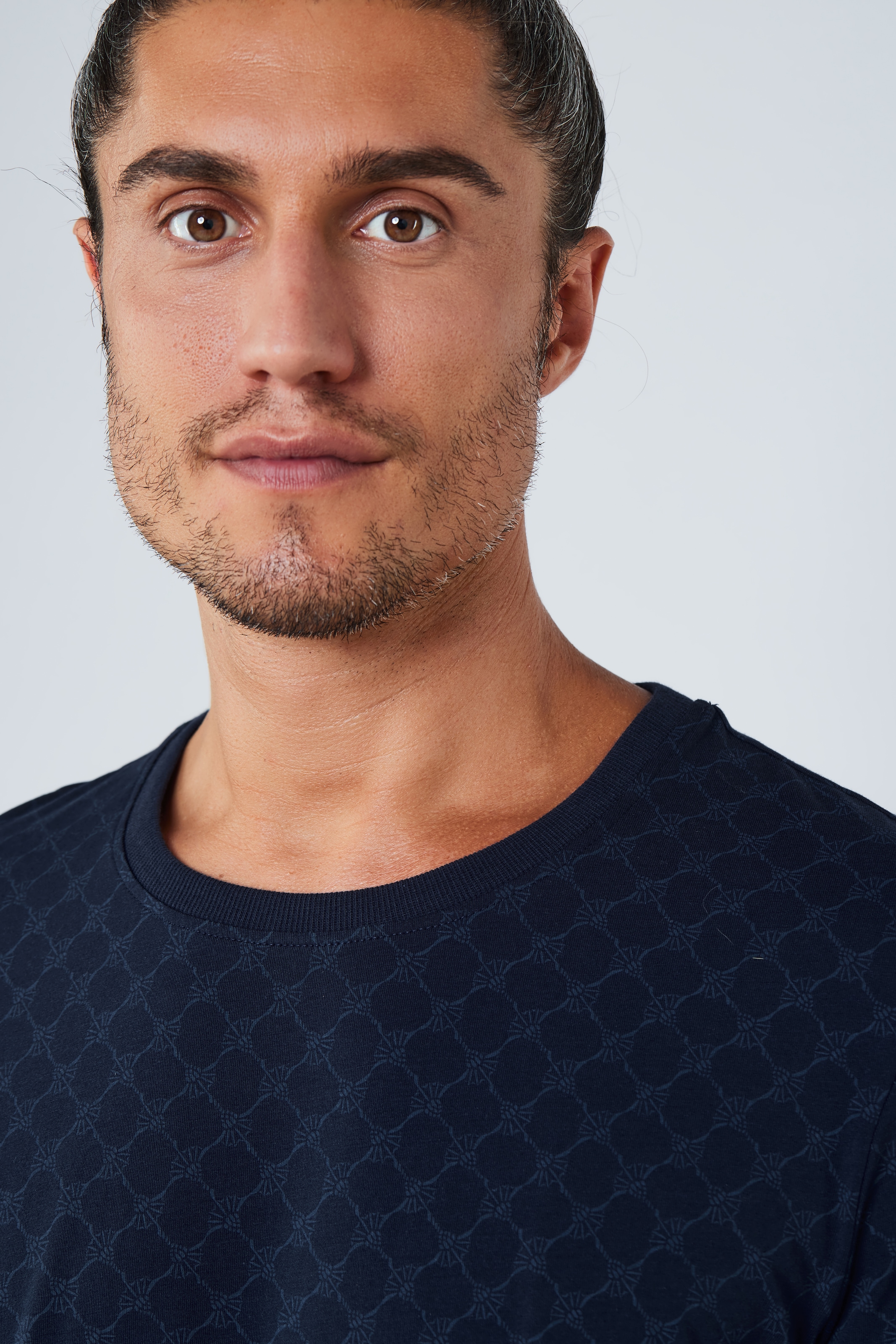 JOOP! T-Shirt »Leisure« mit Cornflower-Alloverprint, Regular Fit, kurzärmelig