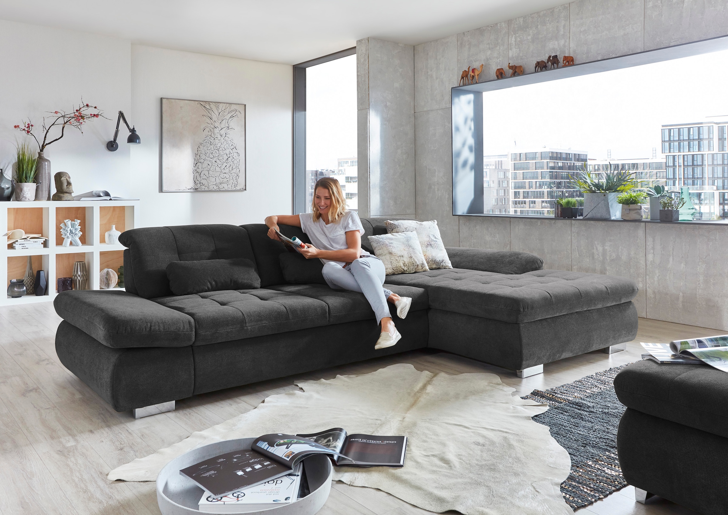 Die PlanBar Ecksofa »MP-IN17004 L-Form«, wahlweise mit Bettfunktion, Sitztiefen- und Kopfteilverstellung