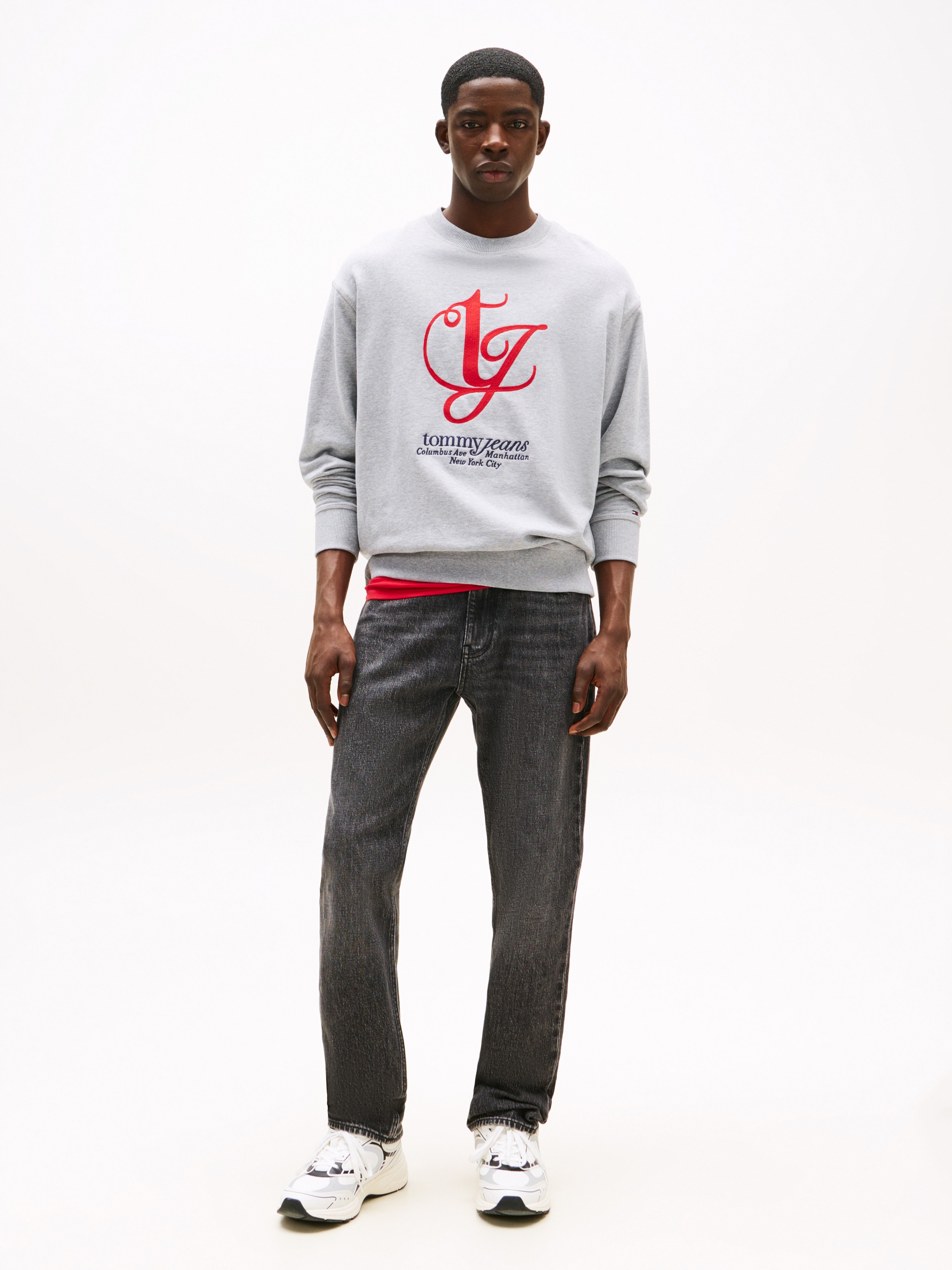 Tommy Jeans Regular-fit-Jeans »RYAN RGLR STRGHT«, mit Logoprägung