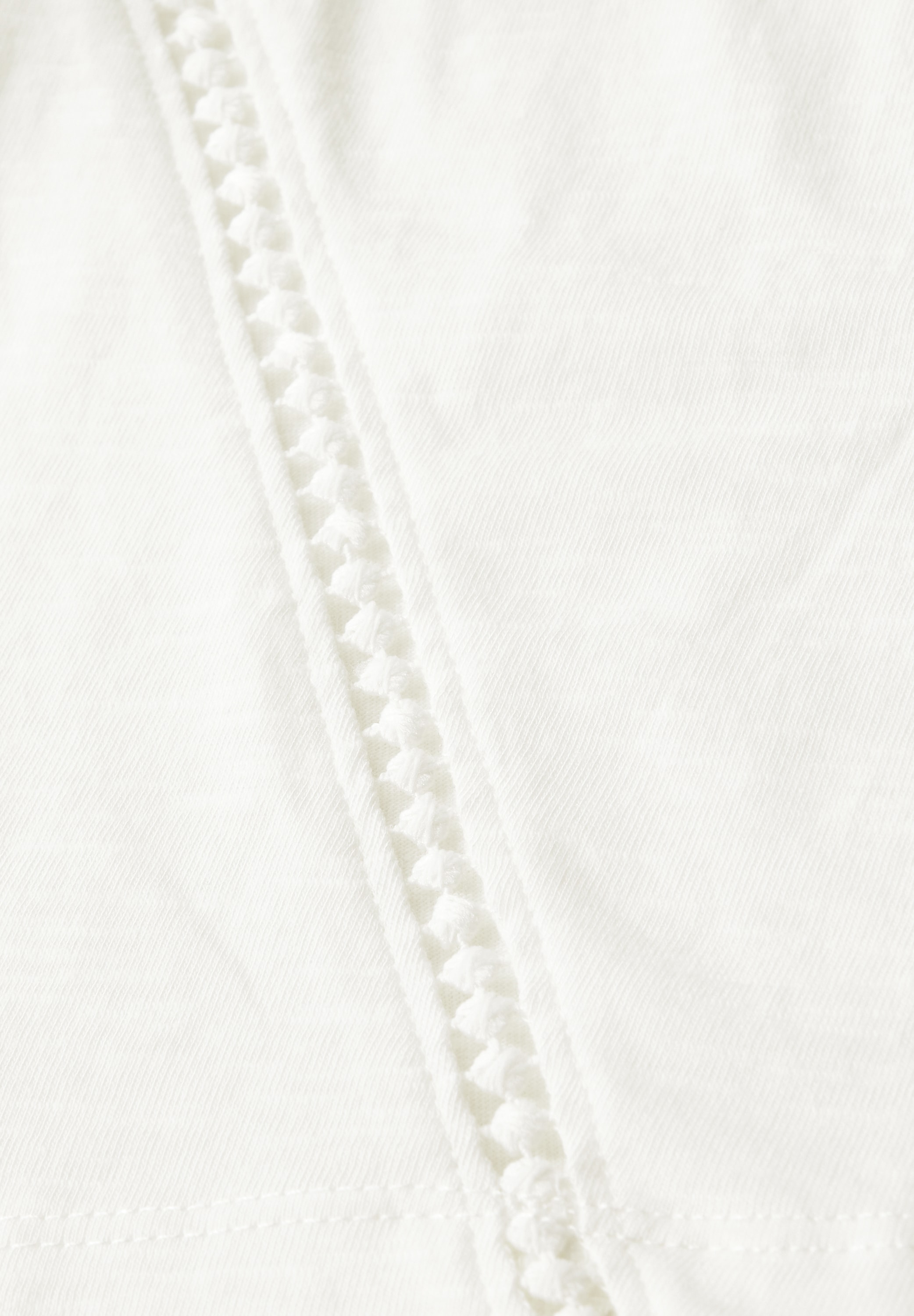 STREET ONE Shirttop, mit Häkeldetails