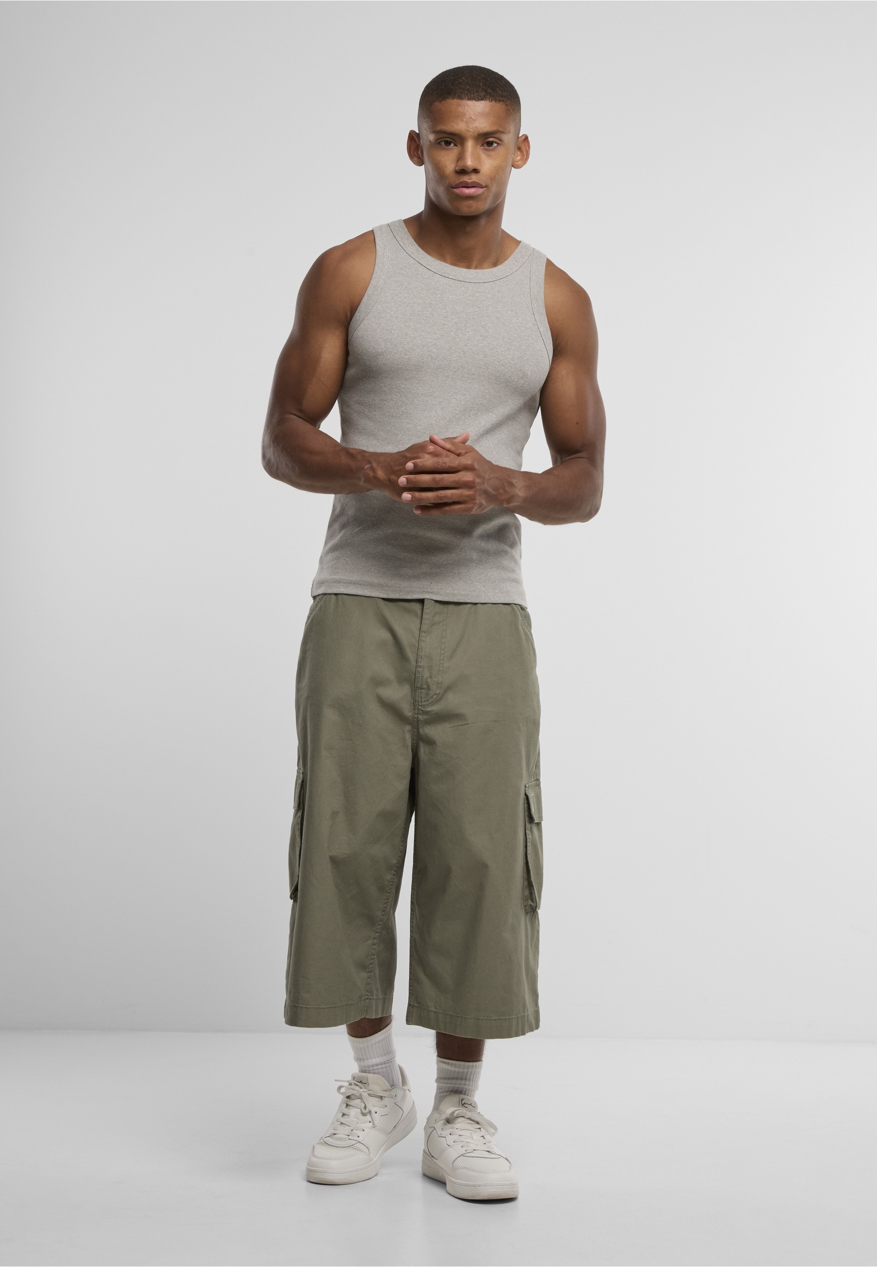 Karl Kani Cargoshorts »Karl Kani OG Camo Baggy Cargo Shorts«