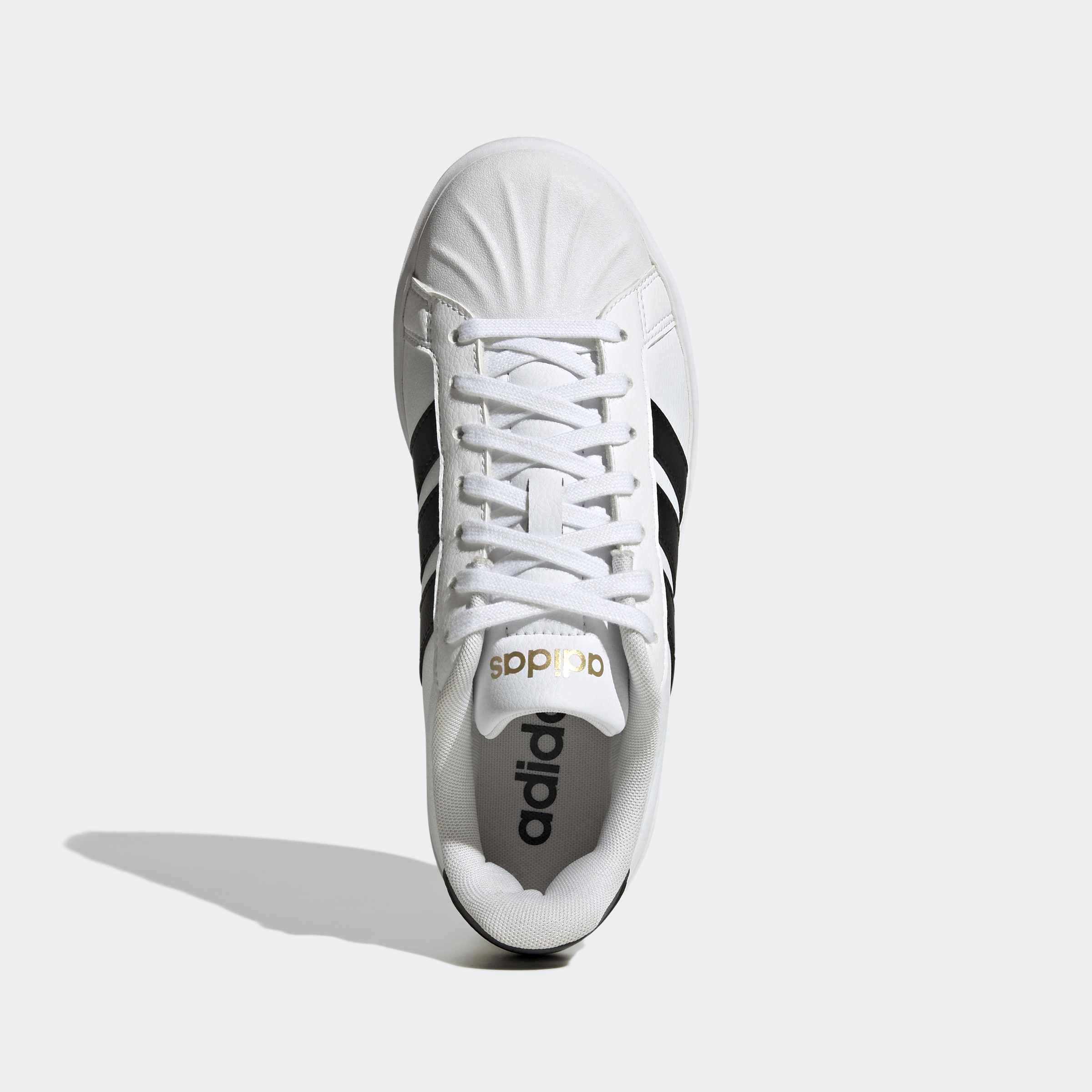 Plateausneaker ADIDAS SPORTSWEAR "STREETTALK BOLD", Damen, Gr. 43, cloud weiß, core schwarz, matte gold, Synthetik, Schuhe Plateausneaker, inspiriert vom Design des adidas Superstar 3