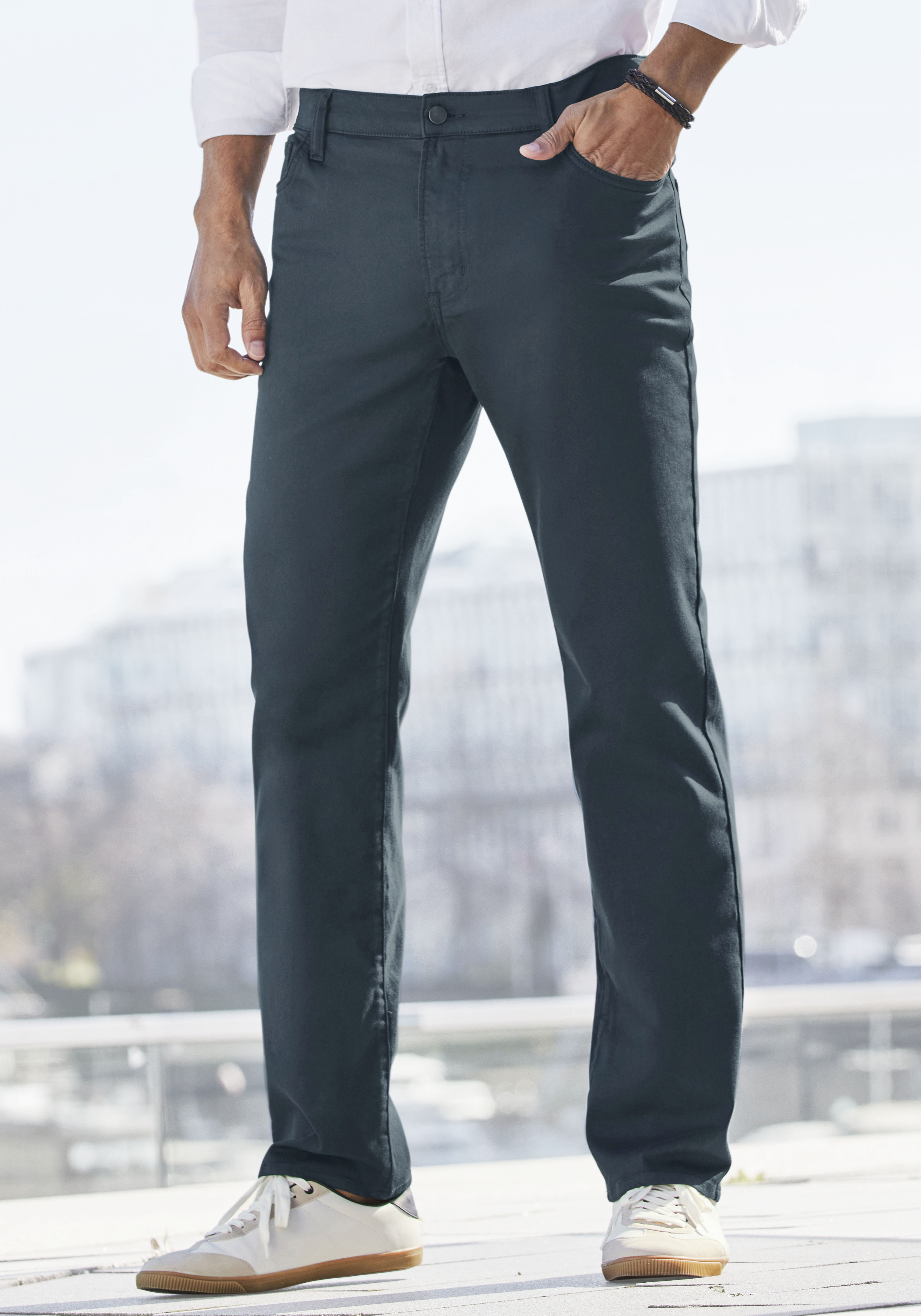 John Devin Stretch-Hose ", 5-Pocket-Hose, regular-fit" Chinohose aus elastischer Baumwoll-Qualität, in 2 Längen: 32 & 34