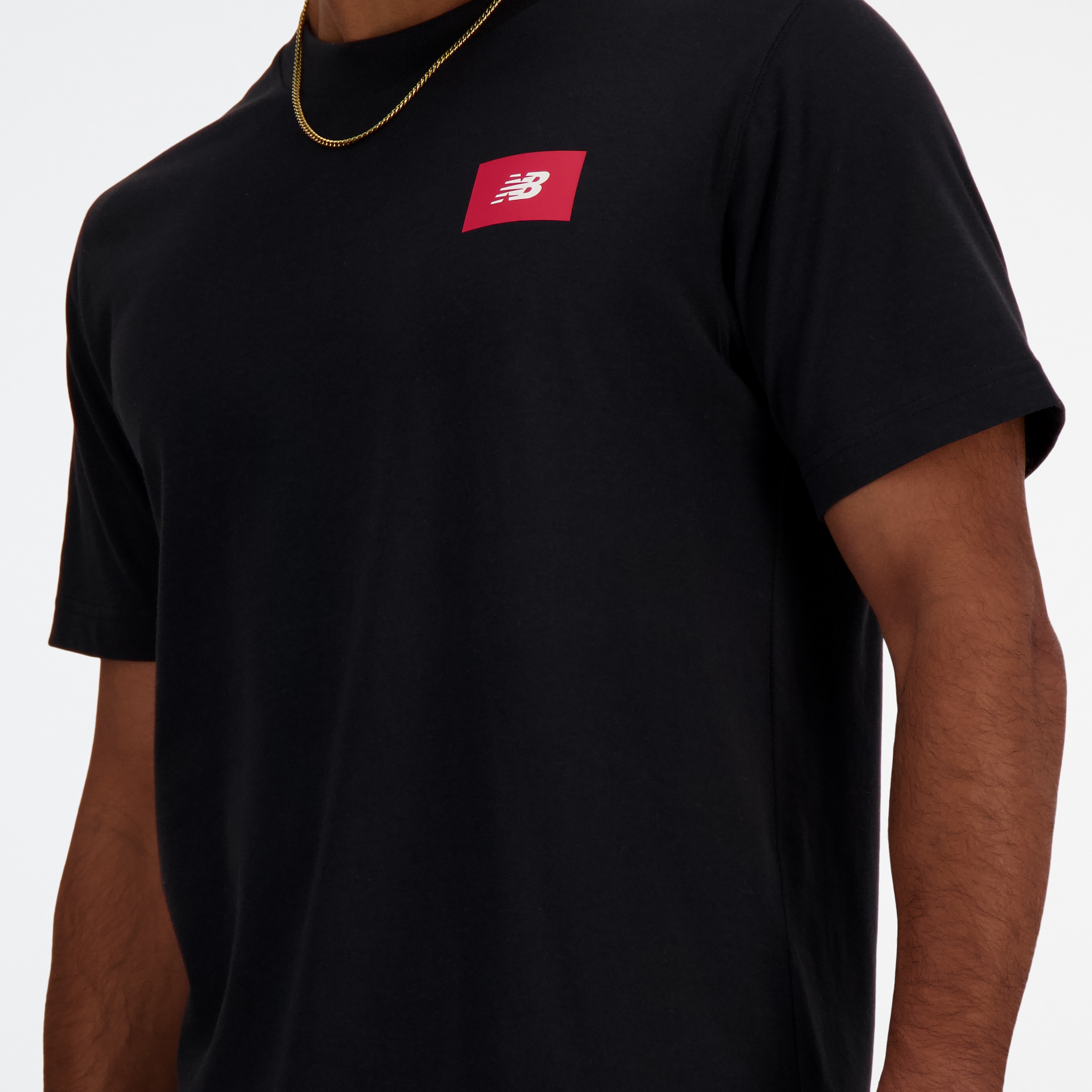New Balance T-Shirt »SPORT ESSENTIALS LOGO T-SHIRT«