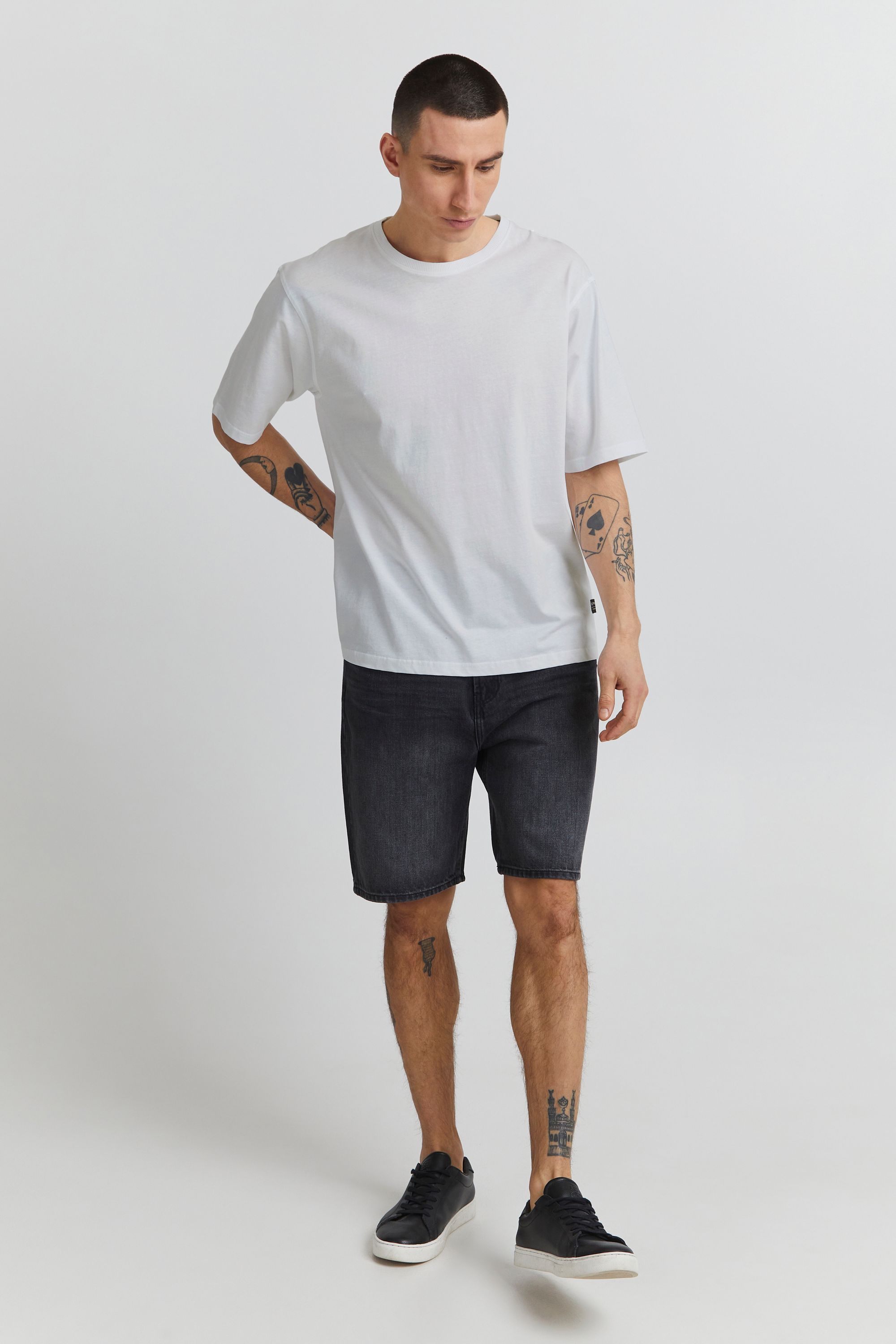 Thumbnail - 11 Project T-Shirt "T-Shirt PRBriggs"