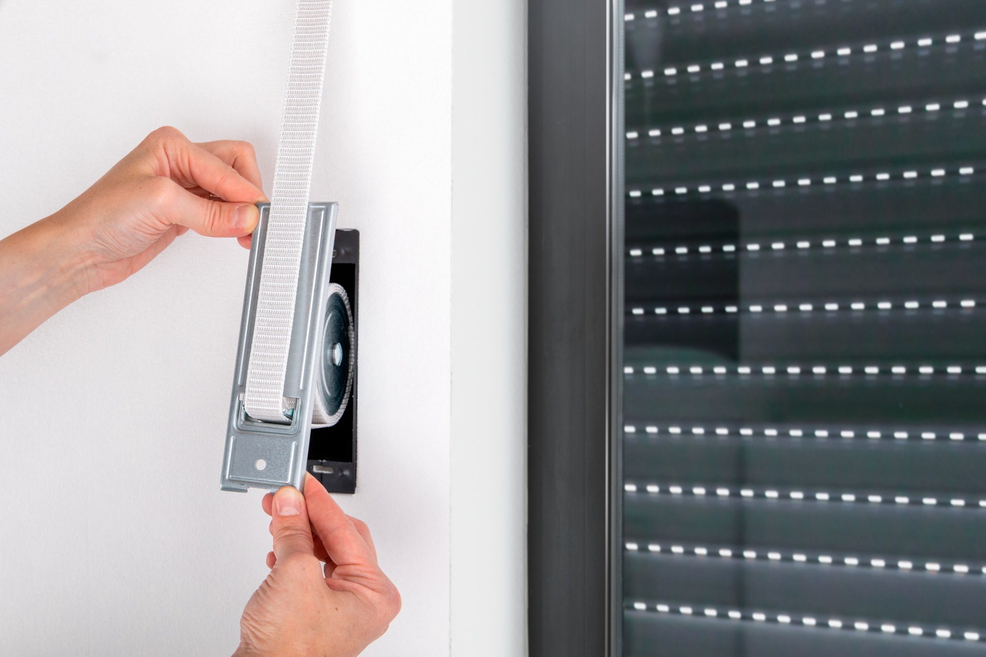 Thumbnail - SCHELLENBERG Einlass-Gurtwickler "für das Rollladensystem Maxi, Lochabstand 13,5 cm, Unterputz-Montage" Set, 10 Stk. tlg...