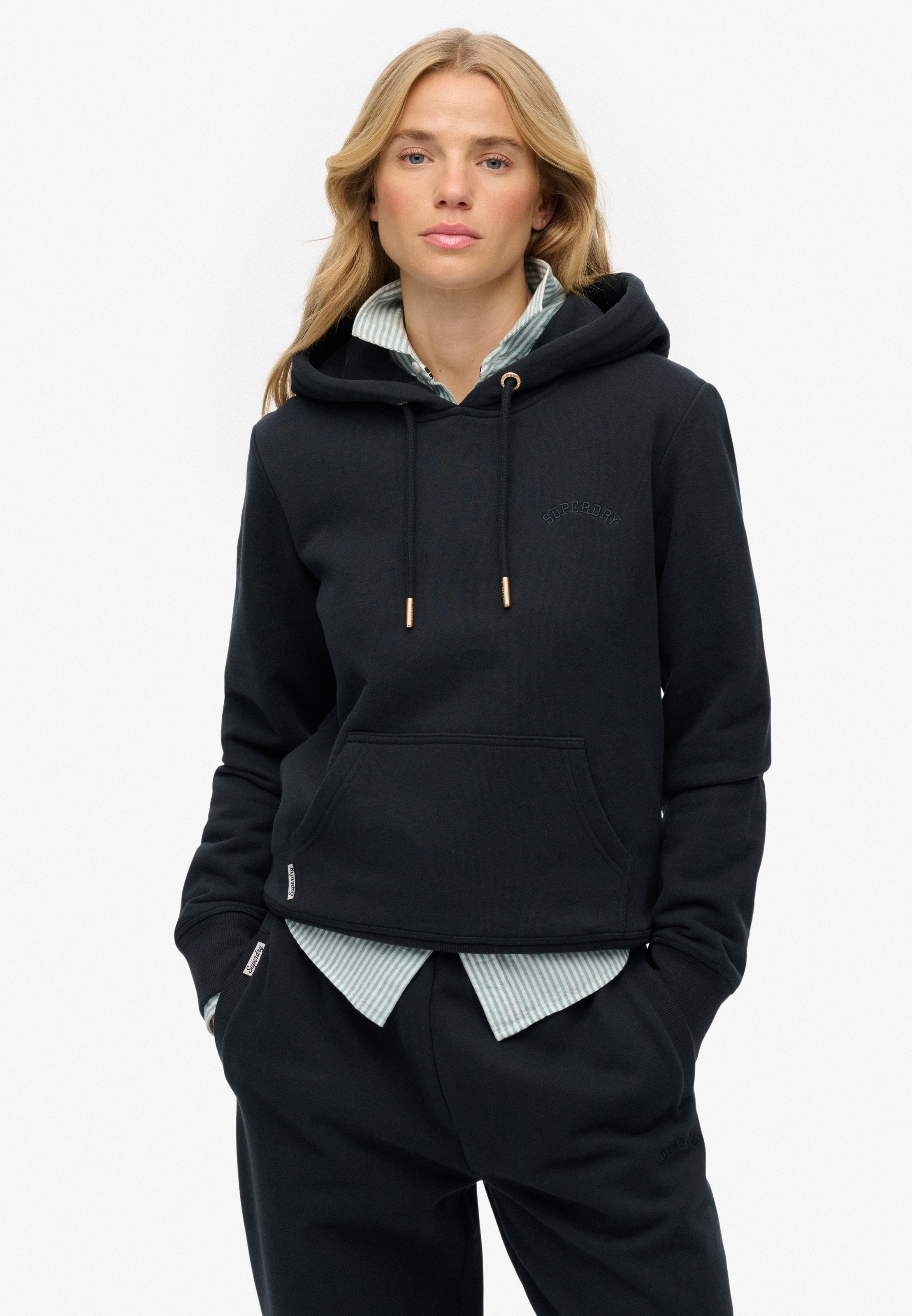Superdry Kapuzensweatshirt "Essential Logo Emb Hood Hb" günstig online kaufen