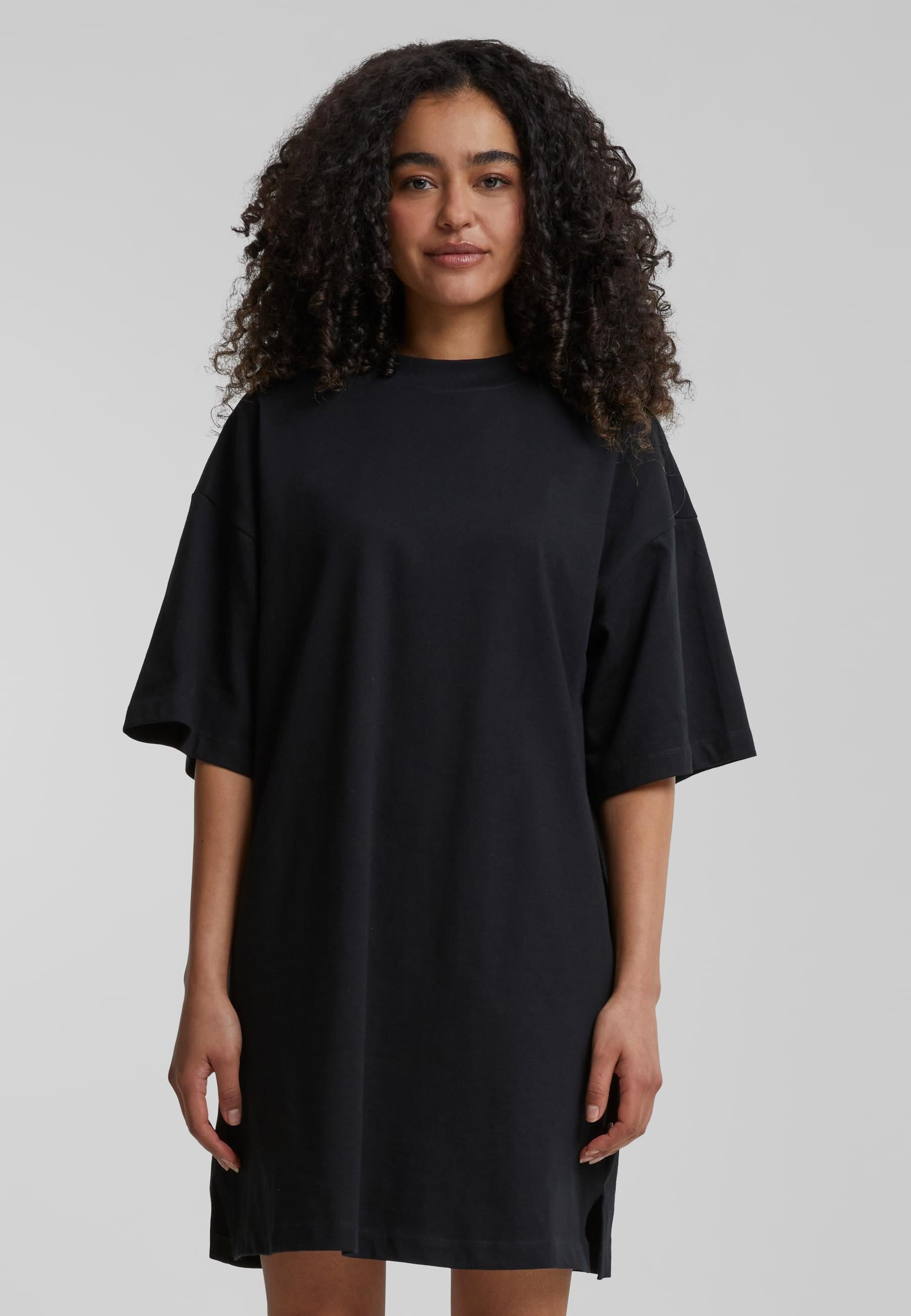 URBAN CLASSICS Shirtkleid »Urban Classics Damen Ladies Organic Heavy Oversized Tee Dress«, (1 tlg.)