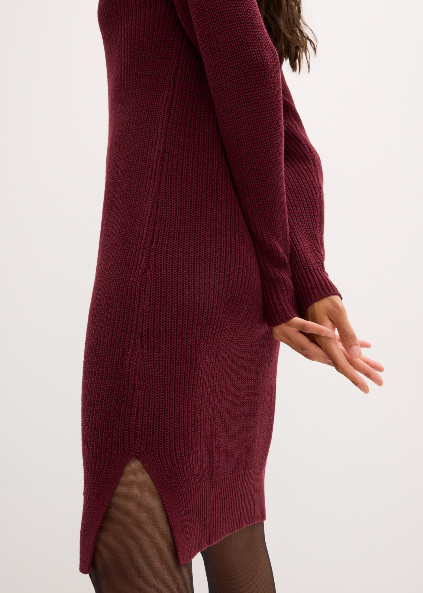 bonprix Strickkleid Oversize-Rippstrick, bequeme Passform, seitliche Schlitze