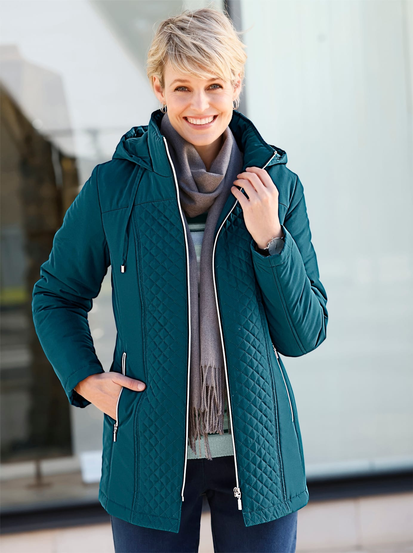 Classic Basics Steppjacke, mit Kapuze günstig online kaufen