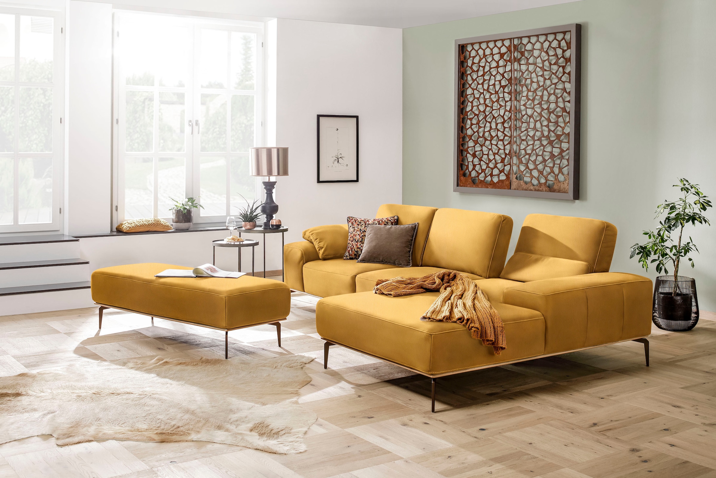 W.SCHILLIG Ecksofa »run, Designsofa mit tollem Sitzkomfort, L-Form«, mit Holzsockel, Füße in Bronze pulverbeschichtet, Breite 299 cm