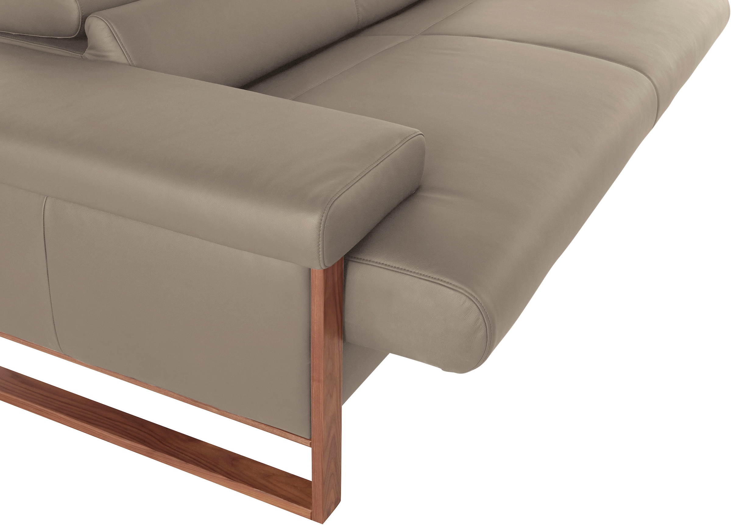 W.SCHILLIG 2-Sitzer »finn«, German Design Award 2016, Fußgestell Nussbaum natur, Breite 210 cm
