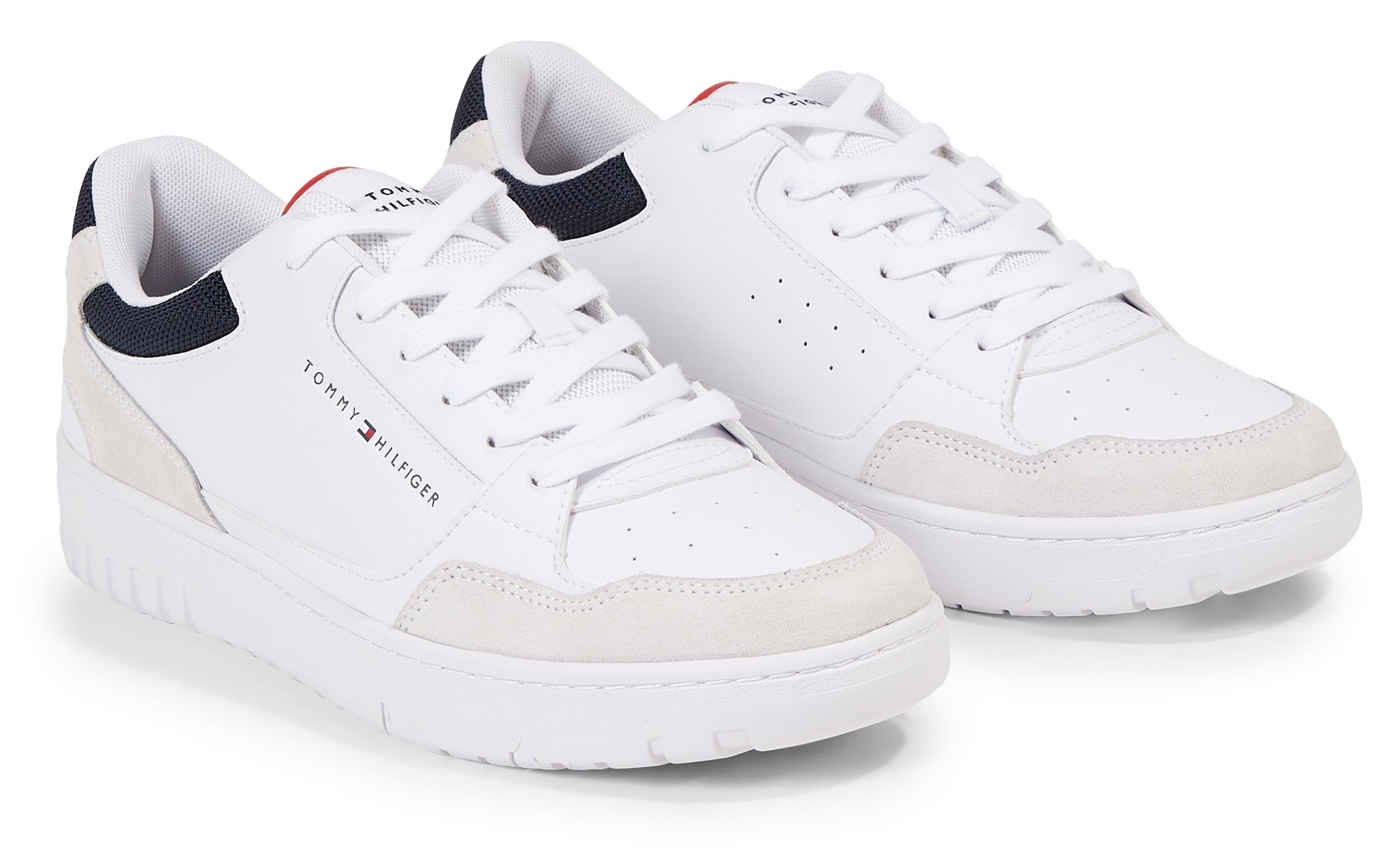 Tommy Hilfiger Sneaker "TH BASKET CORE LTH MIX ESS", mit Kontrastbesätzen, günstig online kaufen