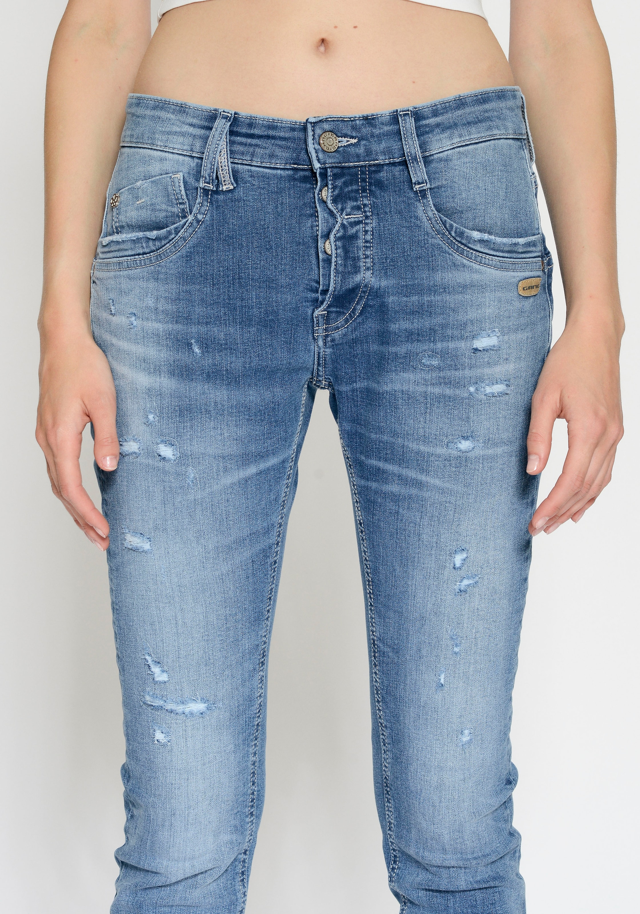 elastische BAUR Tragekomfort GANG Denimqualität »94GERDA«, Relax-fit-Jeans für | kaufen hohen