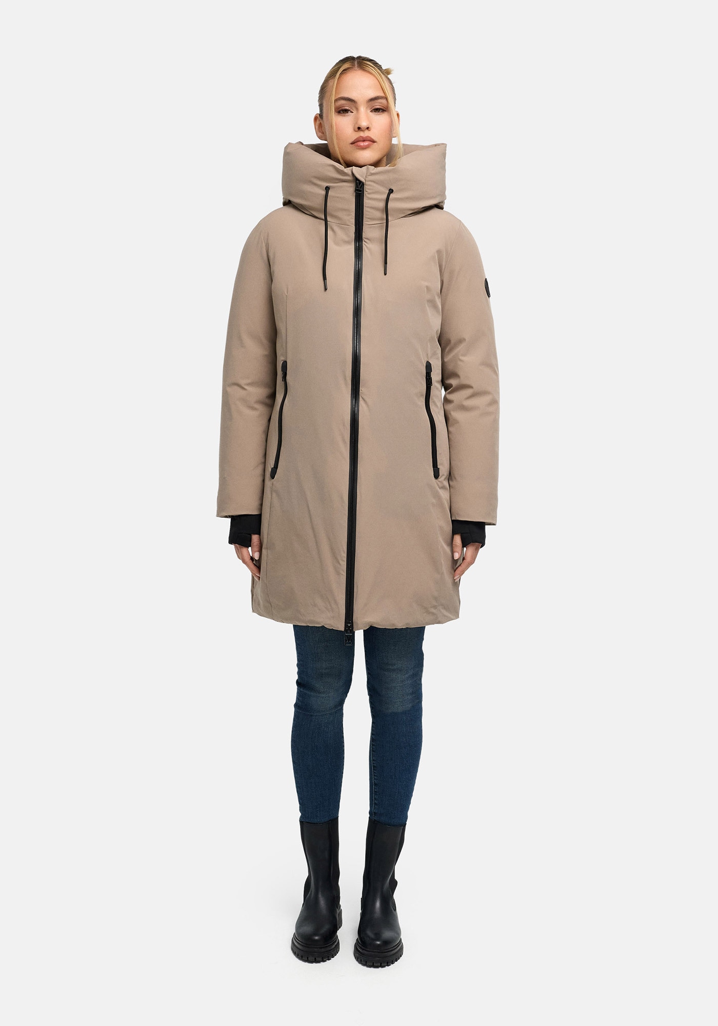 Marikoo Winterjacke "Polarhäschen" mit Kapuze Wintermantel mit Kapuze, Stehkragen, taillierte Rückenpartie