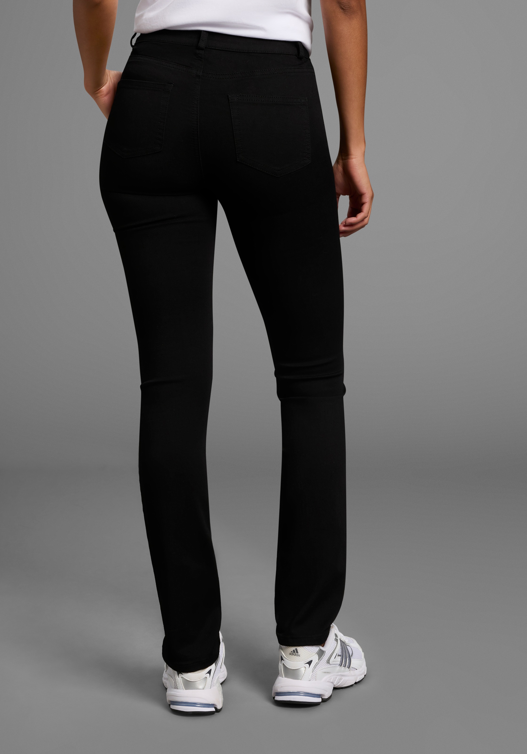 Arizona Comfort-fit-Jeans "Ultra Stretch" günstig online kaufen