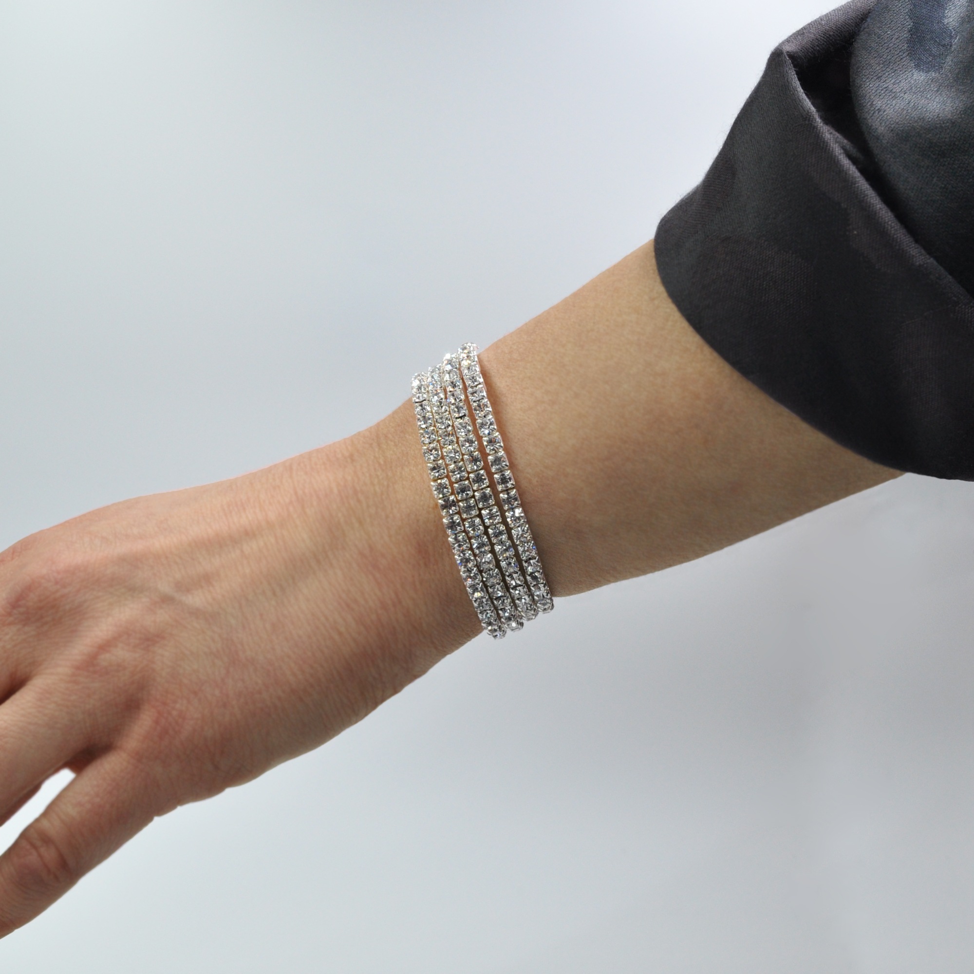 Steuer Armband »Gedrehter Strassarmreif silberfarben«