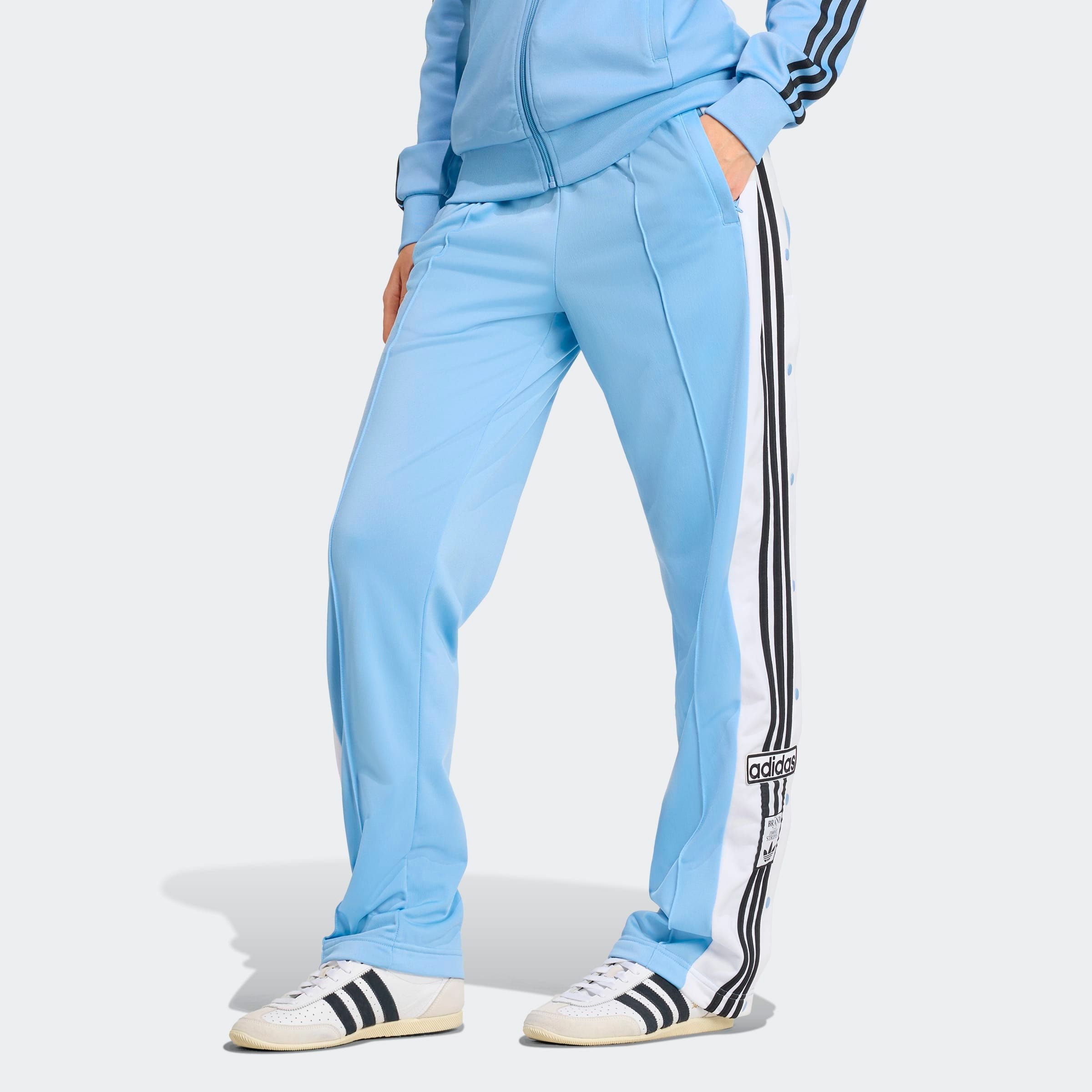 adidas Originals Sporthose "ADIBREAK PANT" lockerer Schnitt, mit Seitentaschen, aus weichem Trikotmaterial