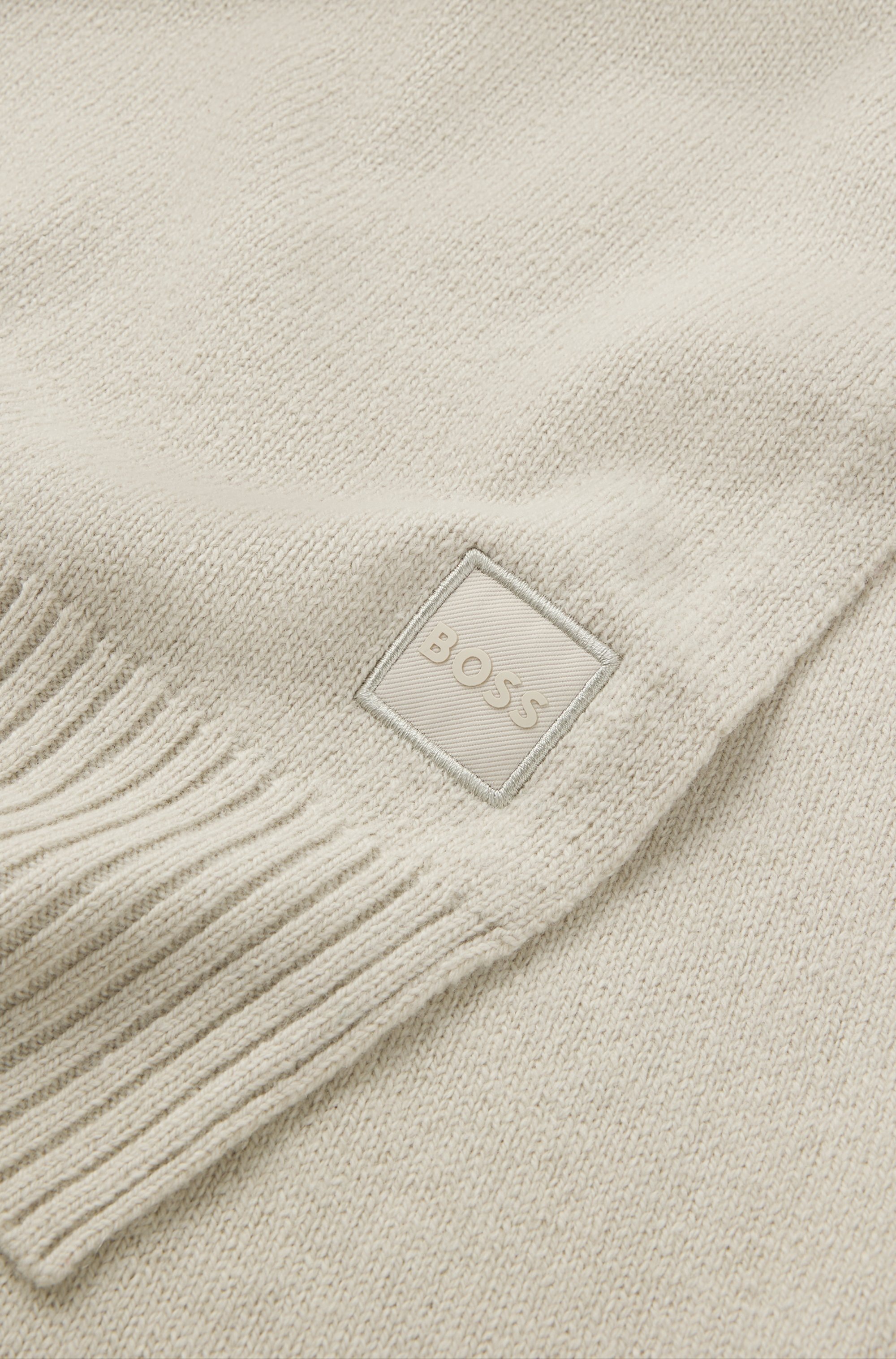 BOSS ORANGE Strickschal Akaio_R_Scarf, 50% Wolle günstig online kaufen