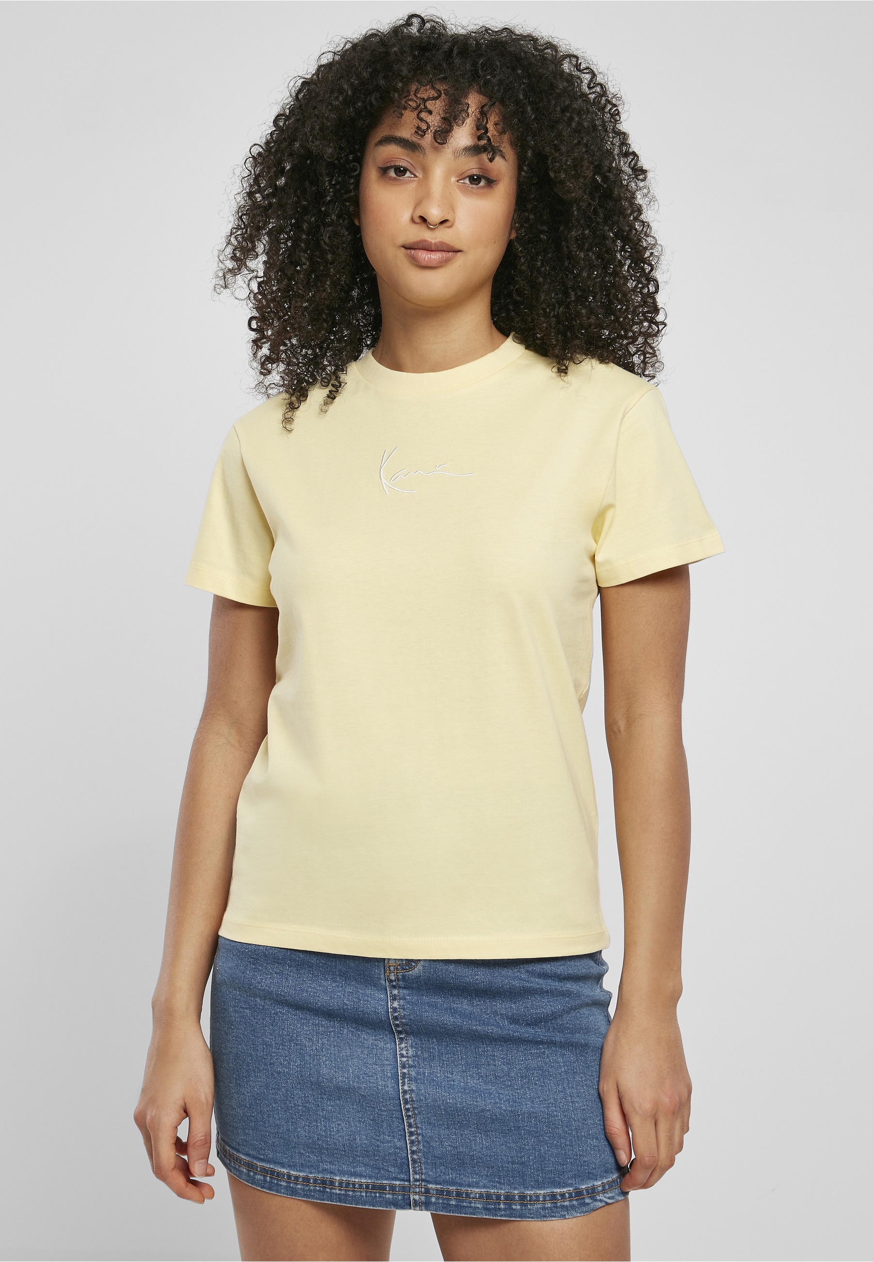 Karl Kani T-Shirt »Karl Kani Damen KW221-001-2 Small Signature Tee light yellow« 1 Stk.
