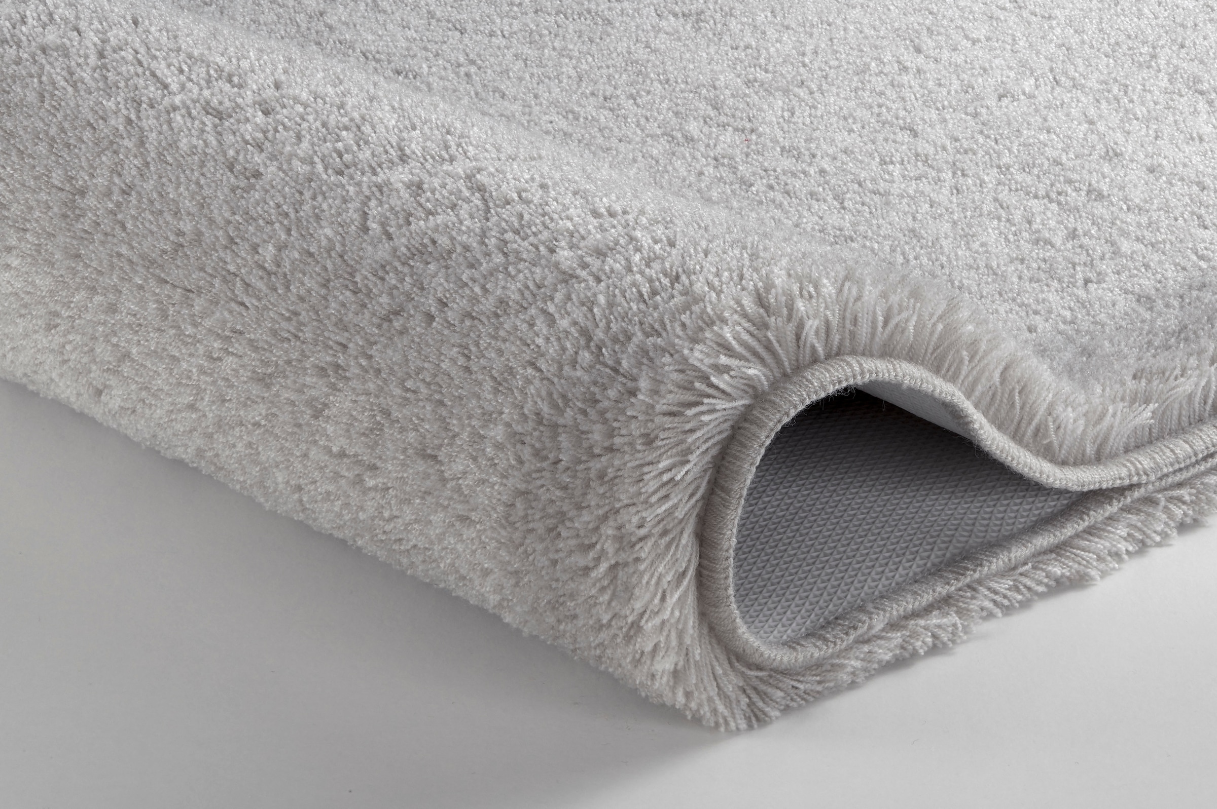 Kleine Wolke Badematte »RELAX«, rutschhemmend beschichtet, fußbodenheizungsgeeignet, Badteppich, Uni Farben, rechteckig, rund & als Set erhältlich