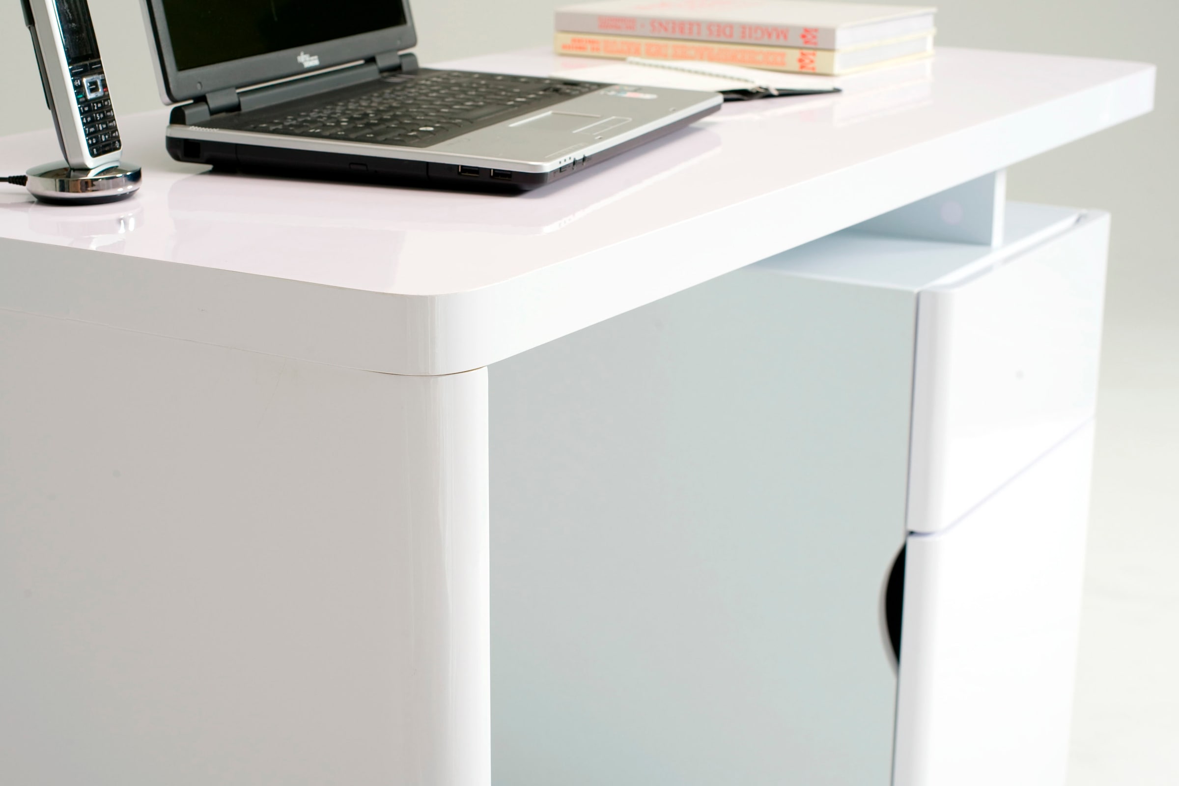 Jahnke Schreibtisch »CU-LIBRE 120«, platzsparender Arbeitsplatz