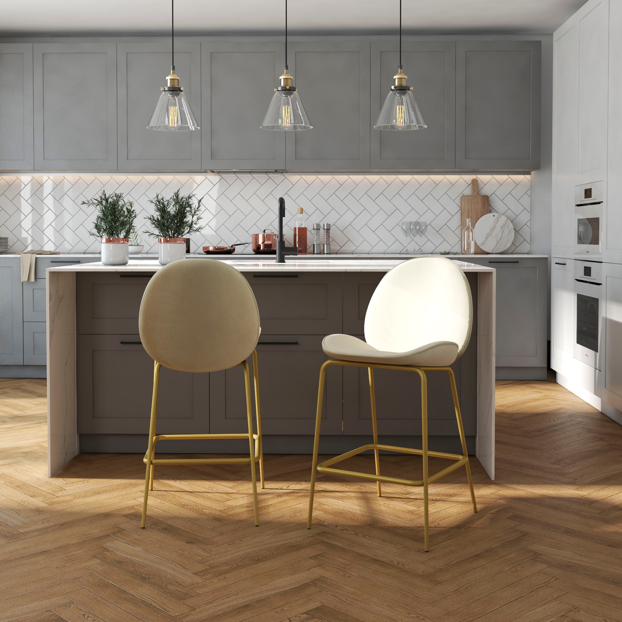 CosmoLiving by Cosmopolitan Barhocker »Astor«, (1 St.), Sitz und Rücken gepolstert, messingfarbenenes Gestell, Sitzhöhe 63 cm