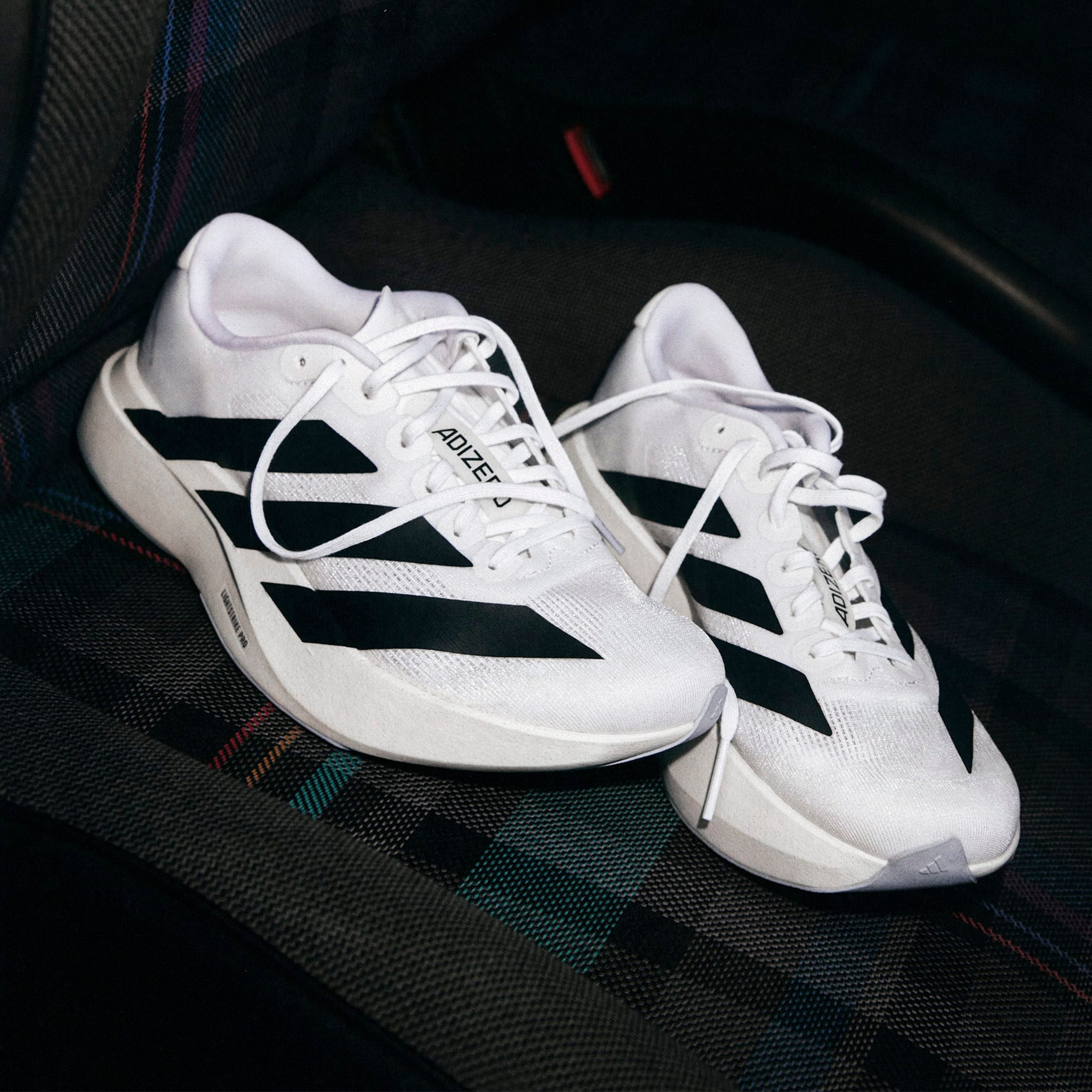 adidas Performance Laufschuh »ADIZERO EVO SL«  angelehnt an das Design vom Adios Pro Evo