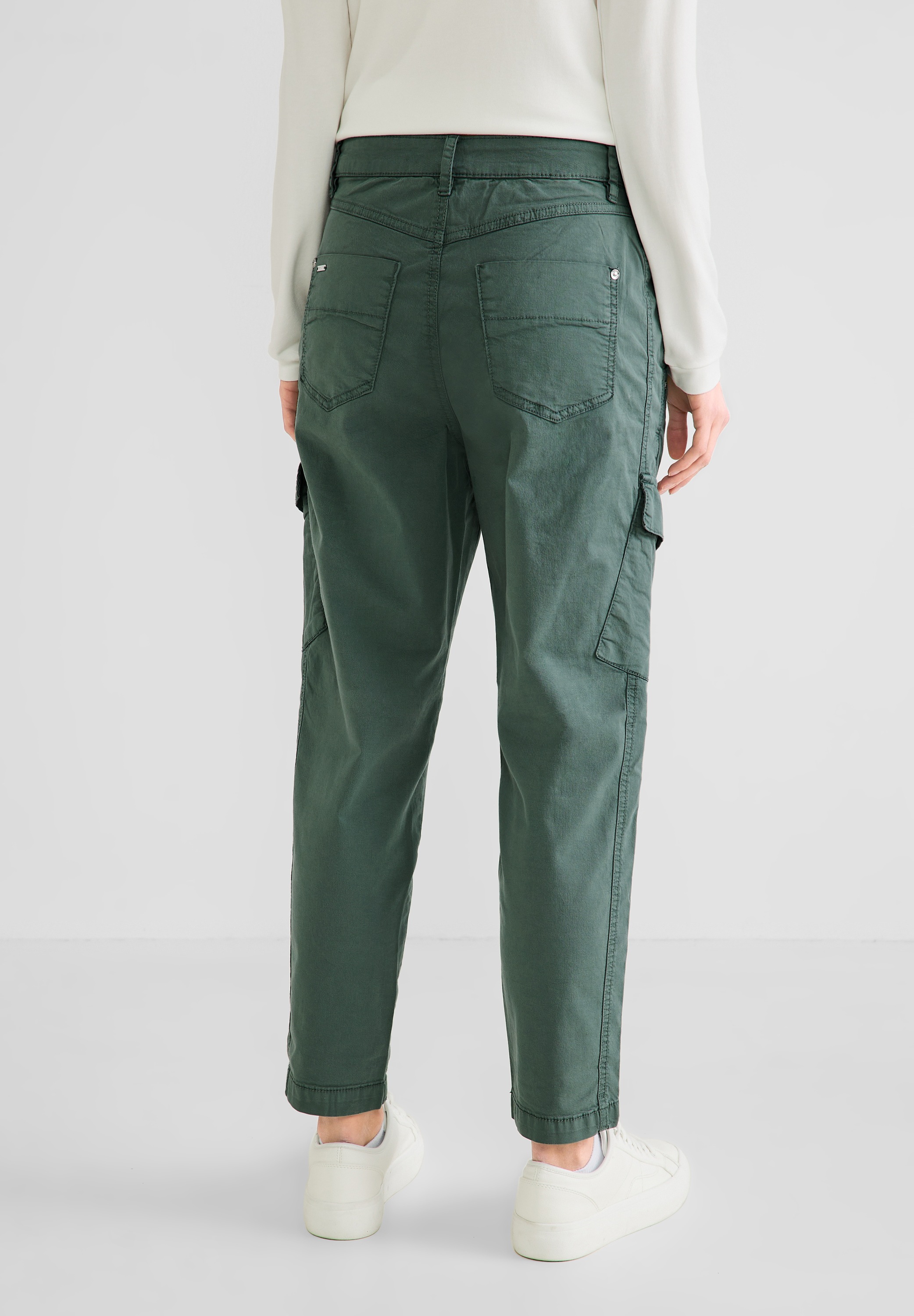 STREET ONE Cargohose, mit Cargo Taschen