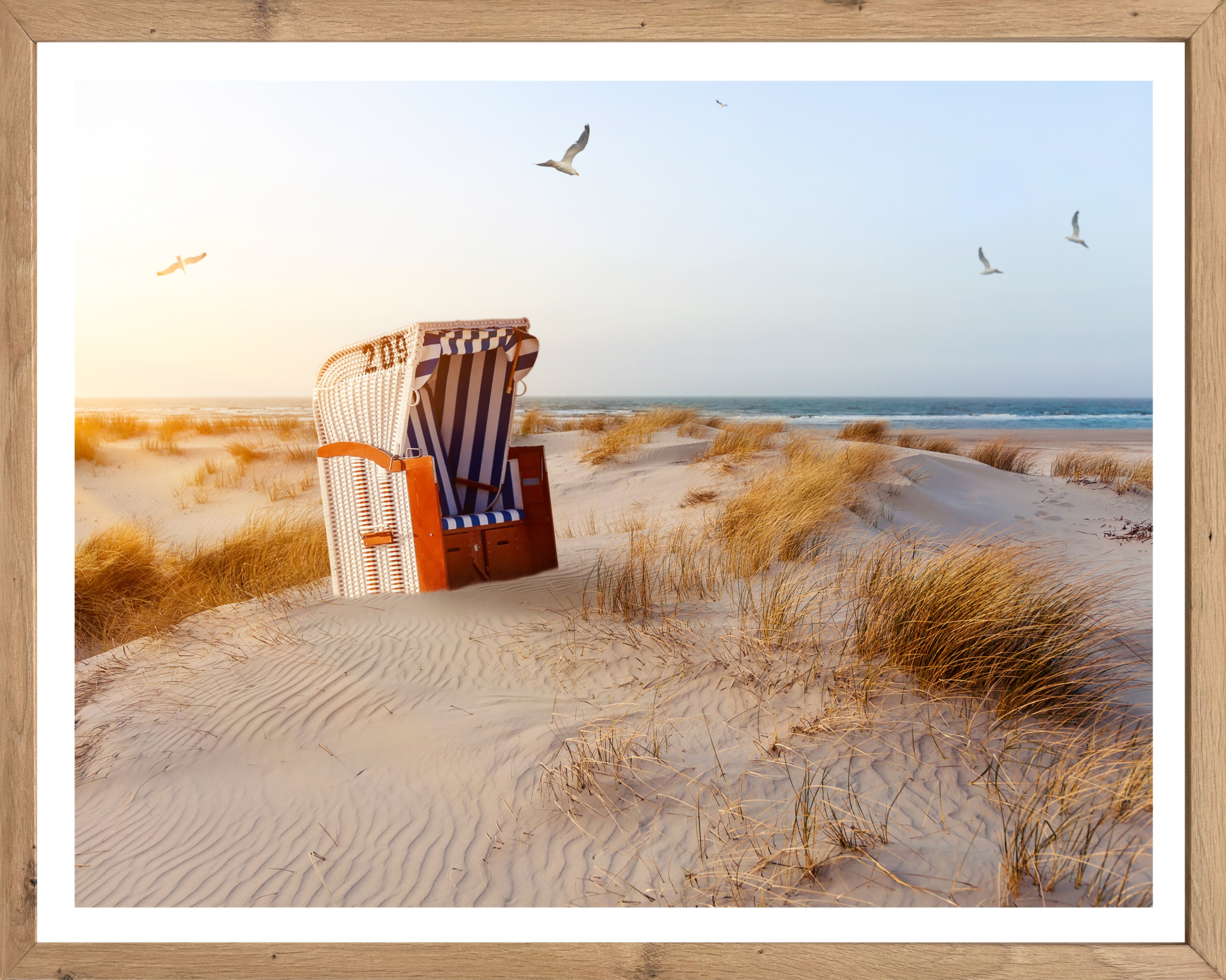 Bönninghoff Bild mit Rahmen "Wandbild gerahmt STRANDKORB DÜNE 40x50 cm – Maritime Wanddeko Küste" Landschaft Meer Meer Bilder Natur Strand Strandbilder 1 Stk. tlg. mit dekorativem Rahmen