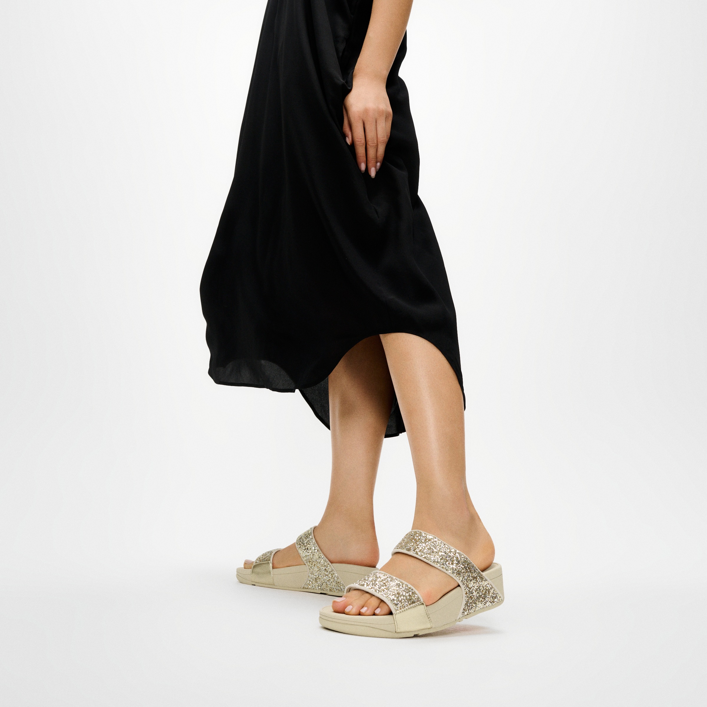 Fitflop Pantolette »LULU MULTI-TONAL GLITTER SLIDES«  Keilabsatz, Sommerschuh, Schlupfschuh mit Glitzer besetzt