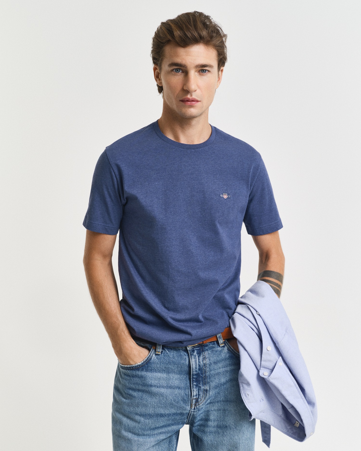 Gant T-Shirt "REG SHIELD SS T-SHIRT", mit Logostickerei auf der Brust günstig online kaufen