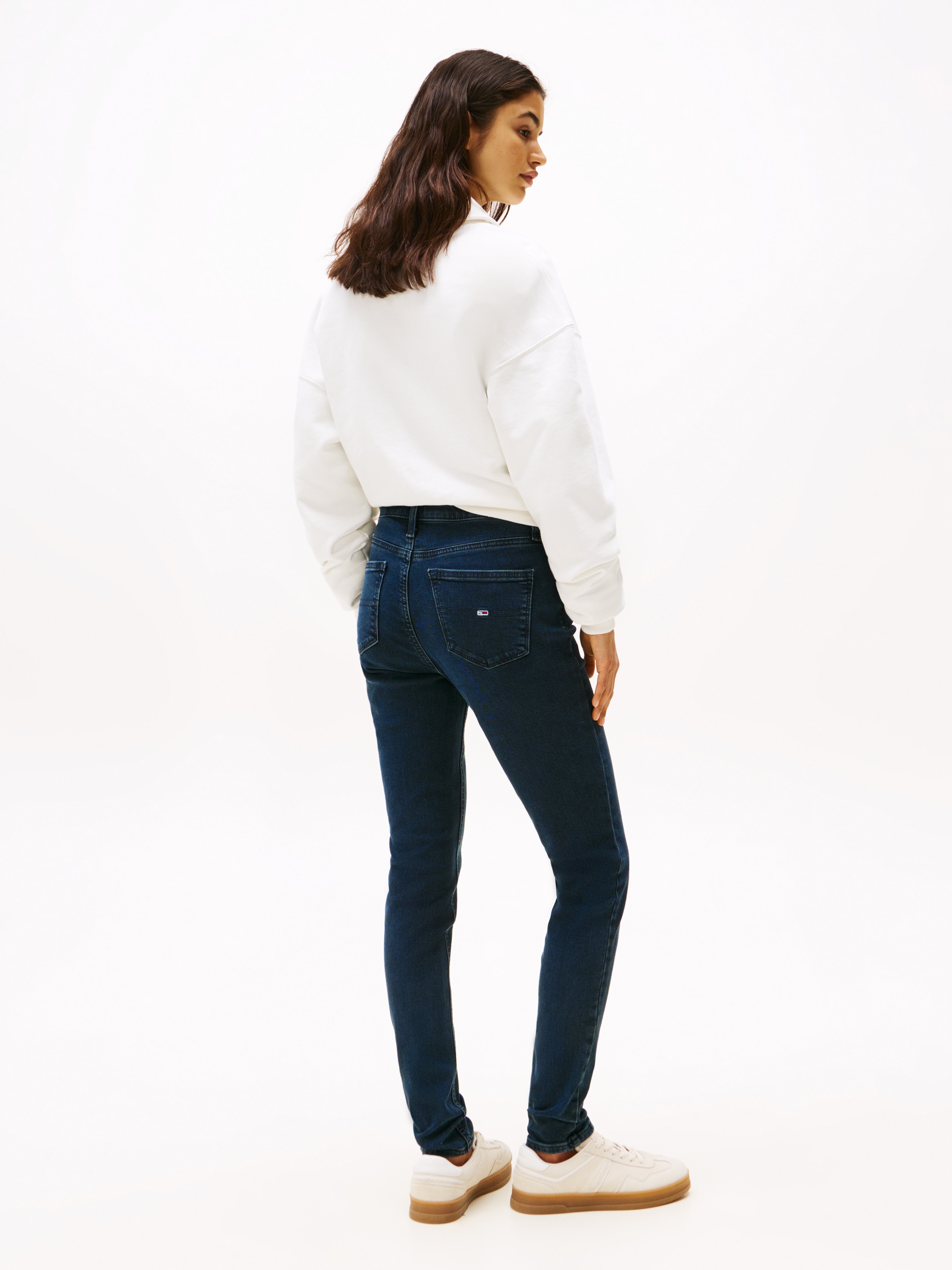 Tommy Jeans Skinny-fit-Jeans »NORA MR SKNY«, mit Waschung, mit Logo-Badge