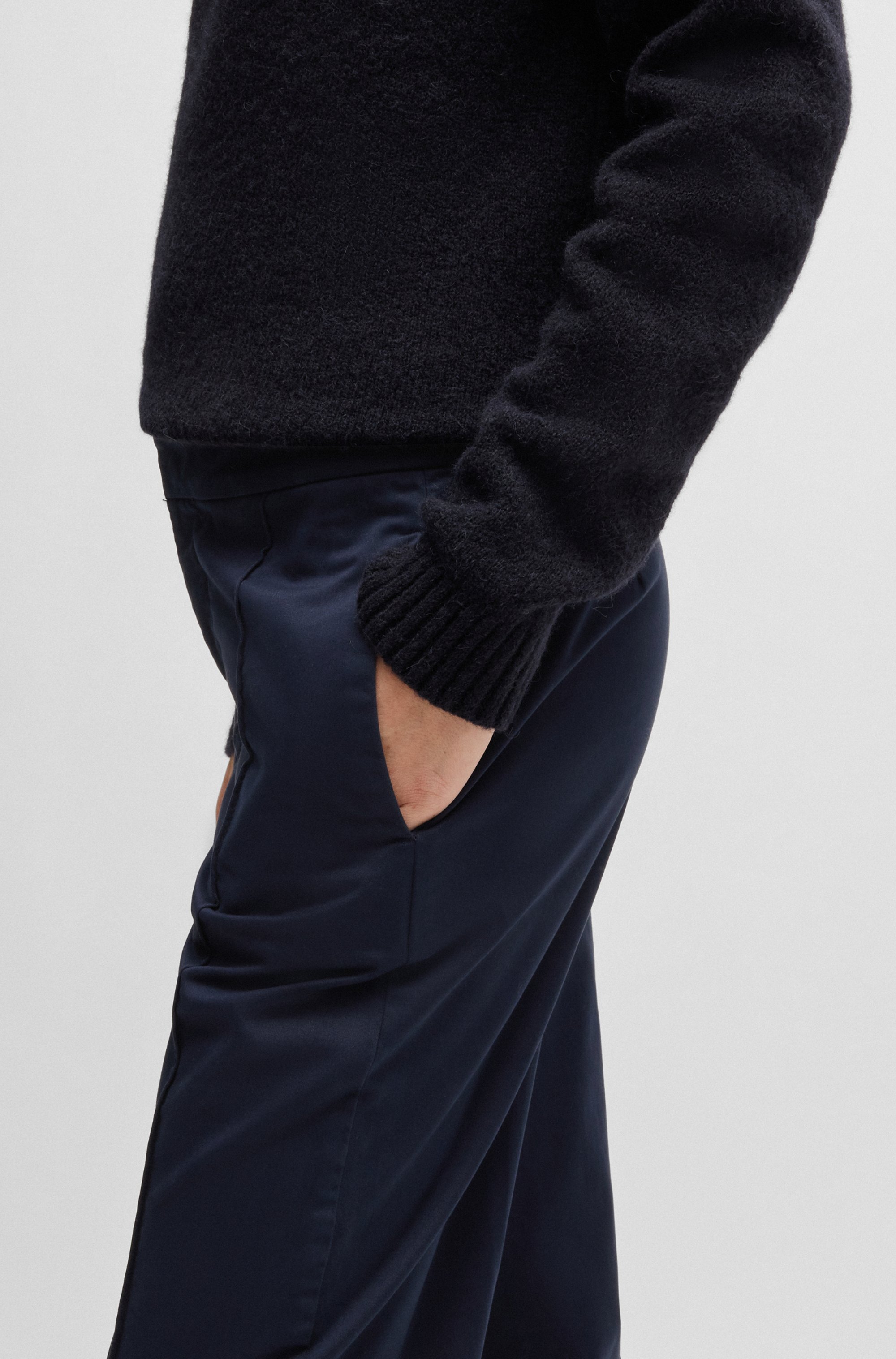 Thumbnail - BOSS ORANGE Chinohose "Teresita Premium Damenmode", mit Schlitz am Saum