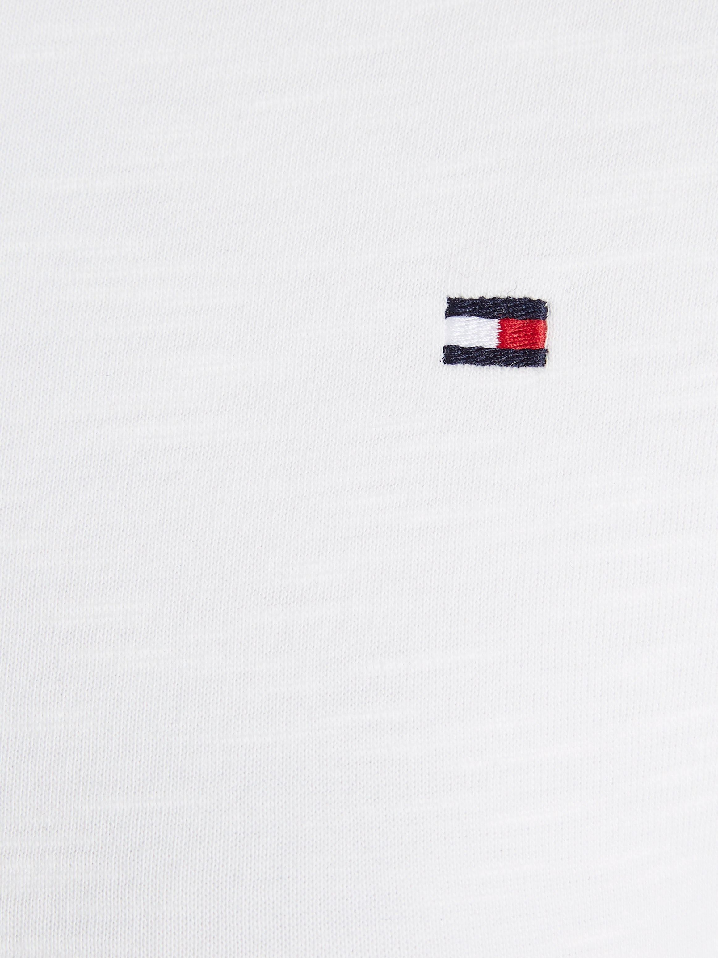 Tommy Hilfiger Rundhalsshirt »1985 SLIM SLUB C-NK SS«, mit Logostickerei