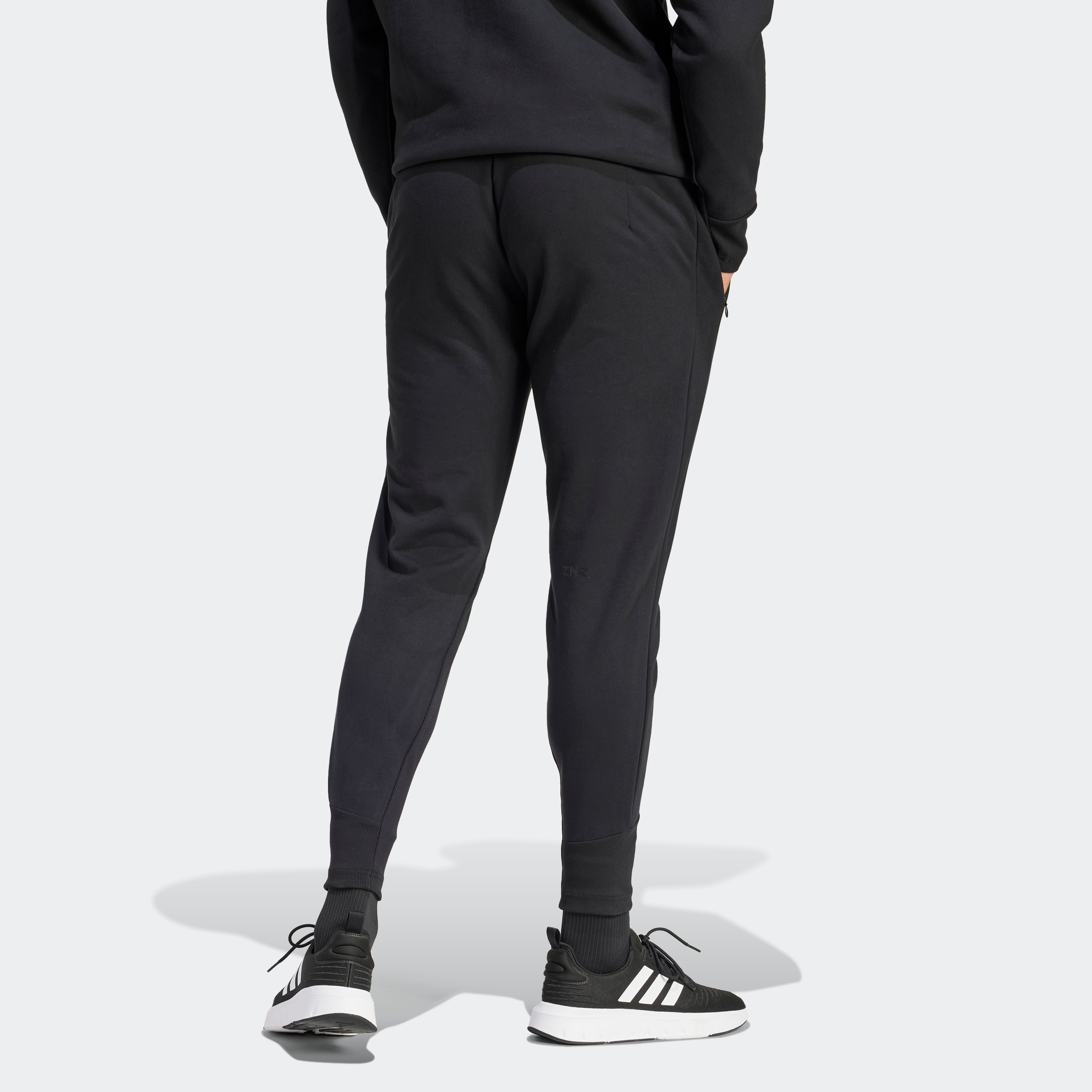 adidas Sportswear Sporthose »M Z.N.E. WTR PT«, (1 tlg.)