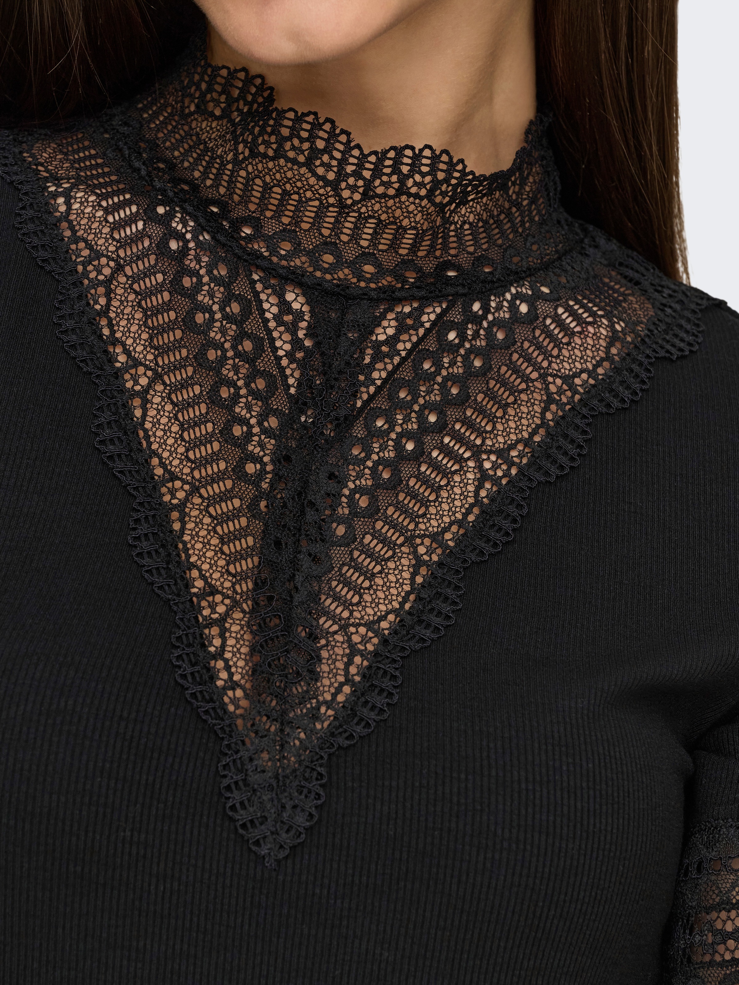 Thumbnail - ONLY Spitzenshirt "ONLTILDE HIGHNECK S/S TOP JRS NOOS"
