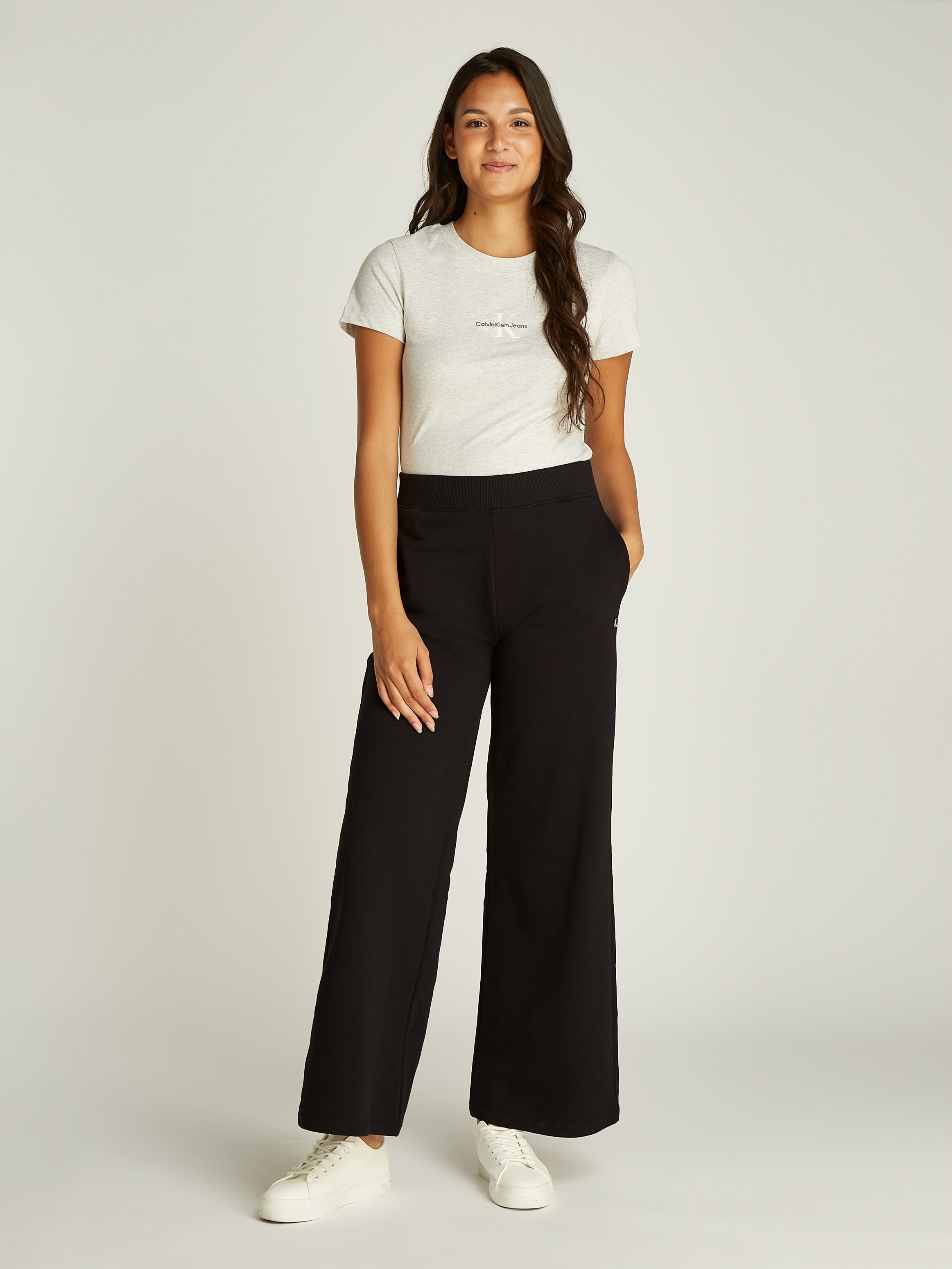 Calvin Klein Jeans Sweathose »CK EMBRO BADGE KNIT PANT«, mit Logopatch