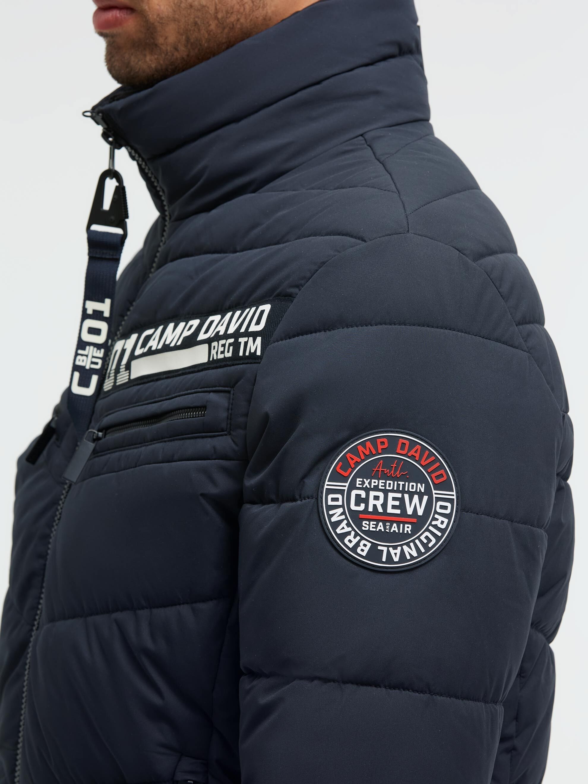CAMP DAVID Winterjacke ohne Kapuze mit Reißverschluss an den Einschubtaschen