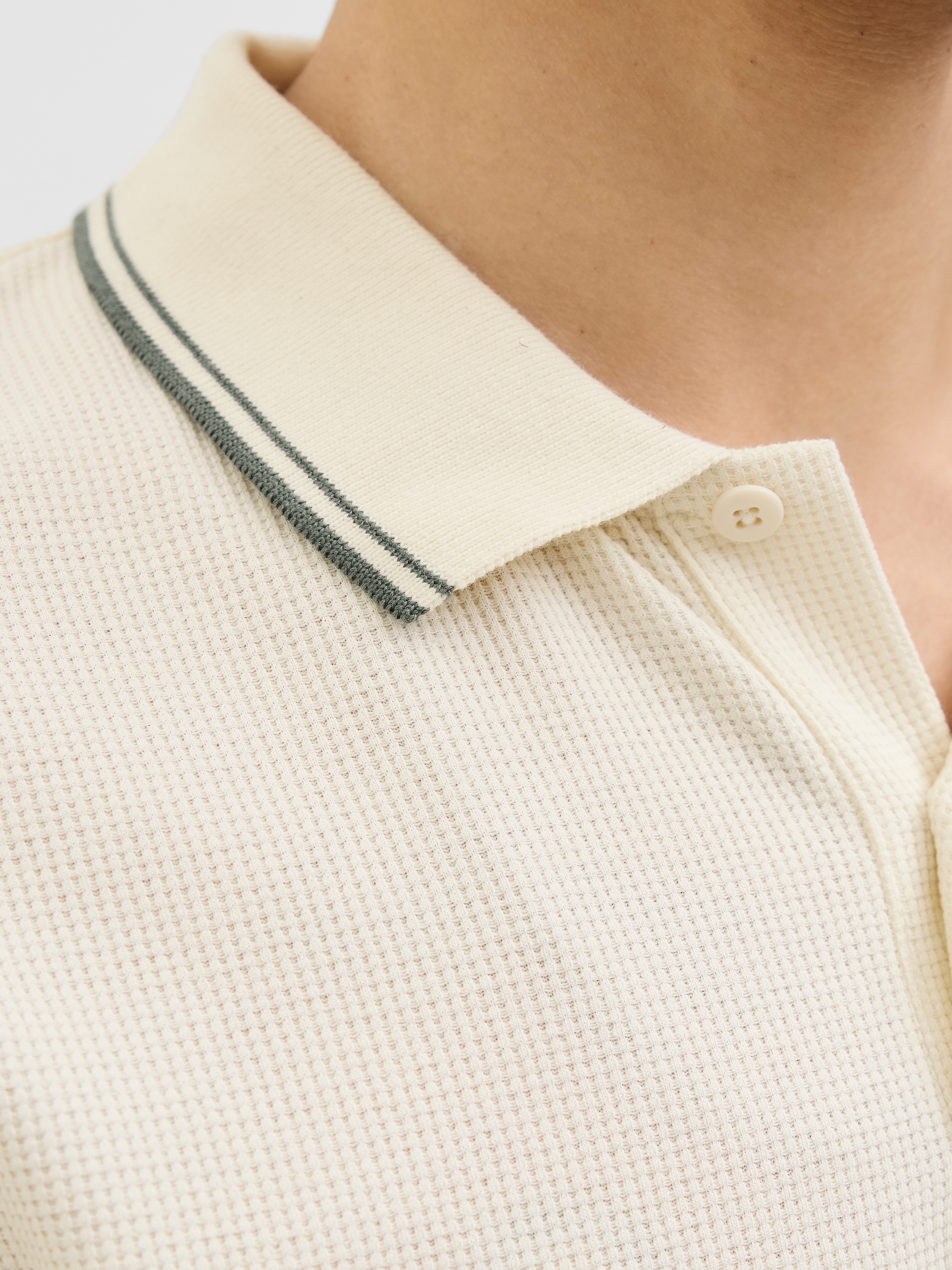Jack & Jones Poloshirt »JJEAUSTIN POLO SS NOOS«, mit Logo Stickerei