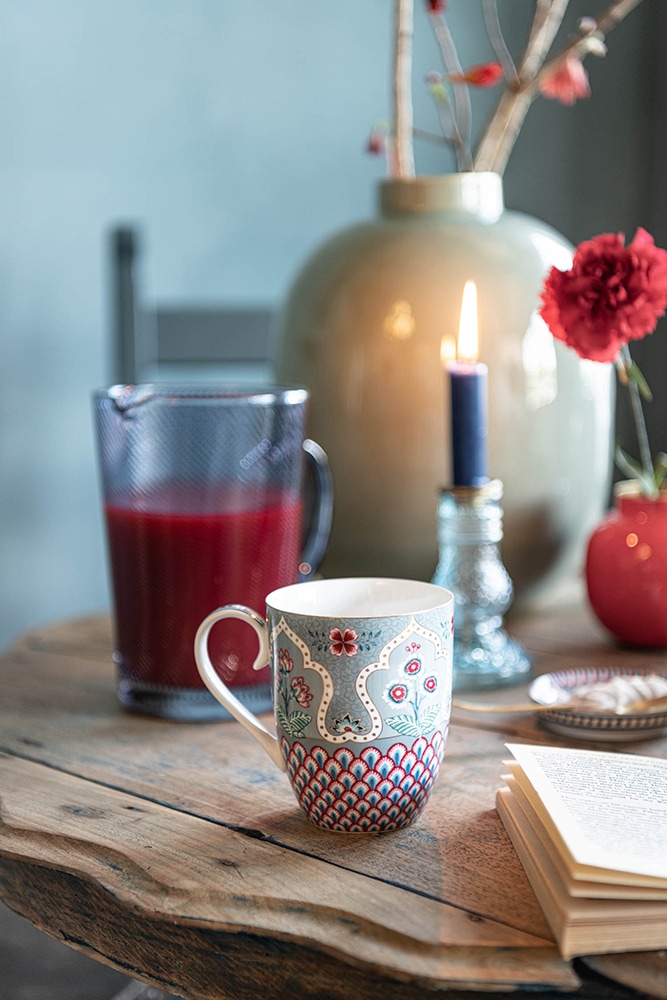 PiP Studio Becher »Flower Festival - Kamm Deko«, (Set, 4 tlg.), Kaffeetassen im 4er-Set, Blumenfest, mit Kamm Deko, 450 ml