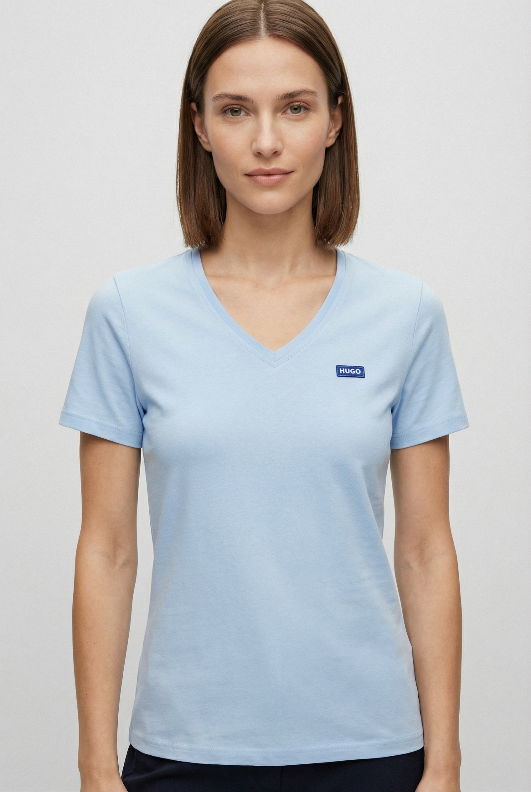 HUGO Blue T-Shirt "Classic V" mit Logo, V-Ausschnitt günstig online kaufen