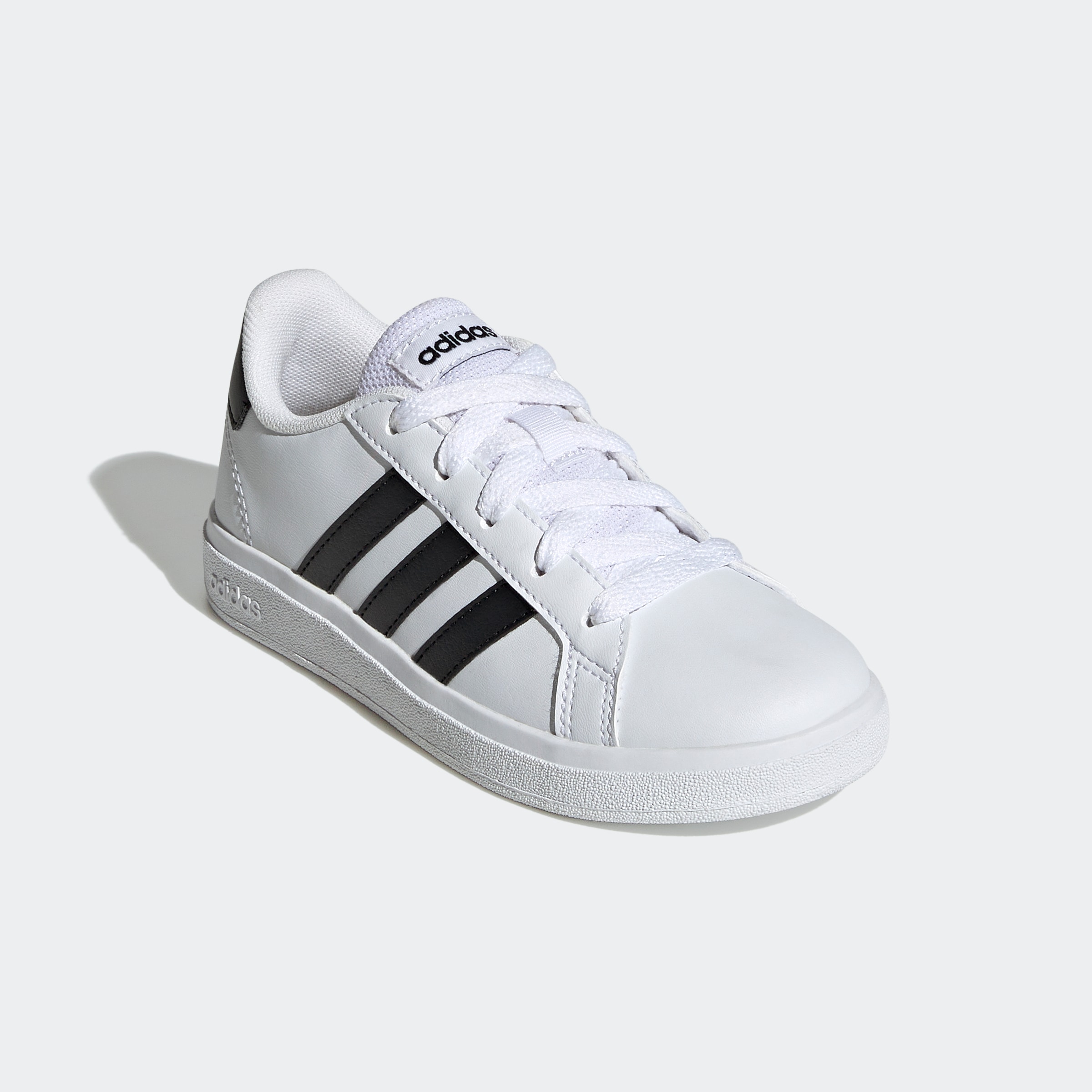 adidas Sportswear 1100000002199 "GRAND COURT LIFESTYLE TENNIS LACE-UP" Design auf den Spuren des adidas Superstar, für Kinder & Jugendliche