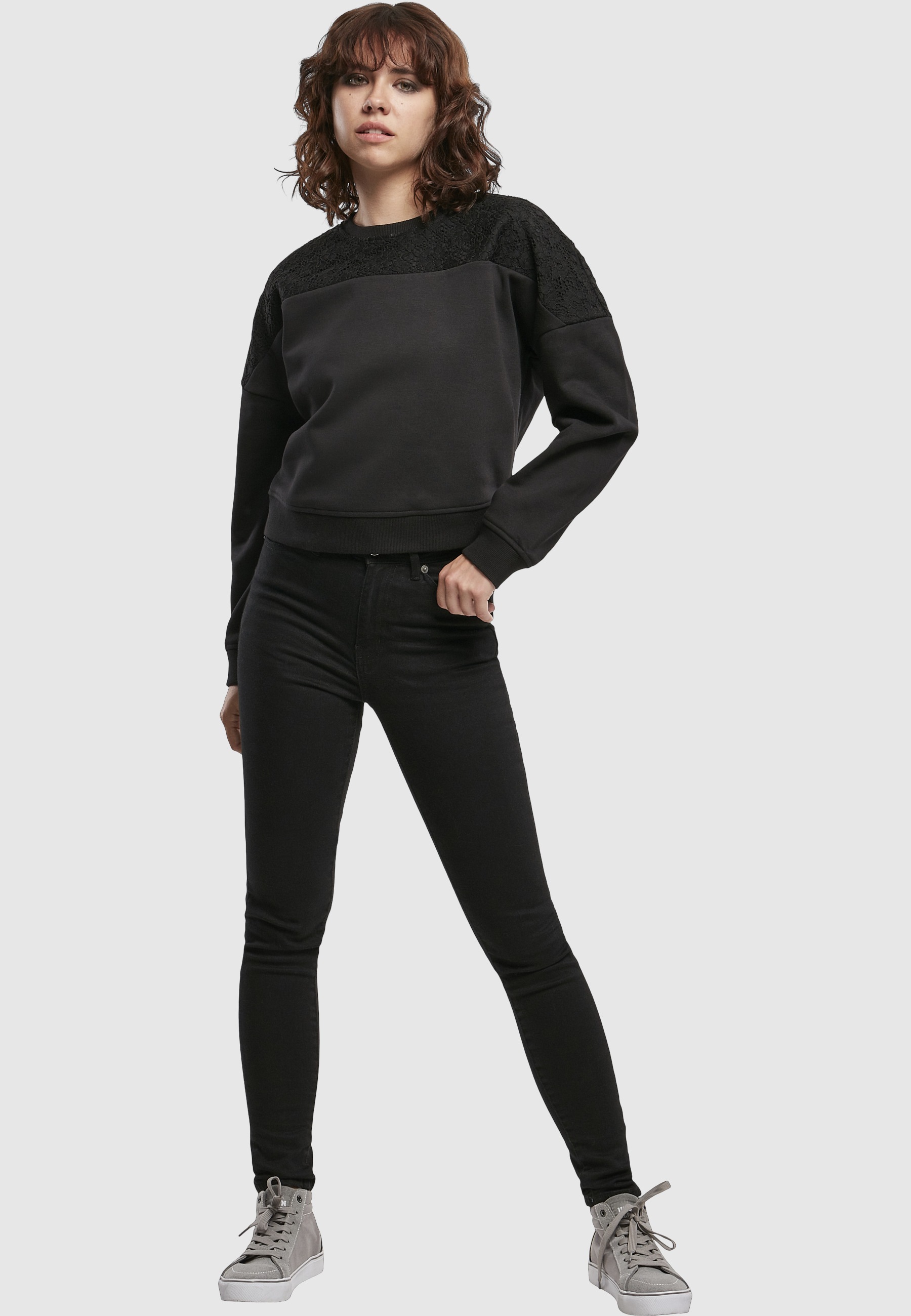 URBAN CLASSICS Sweater »Urban Classics Damen Ladies Short Oversized Lace Inset Crew«, 1 Stk.
