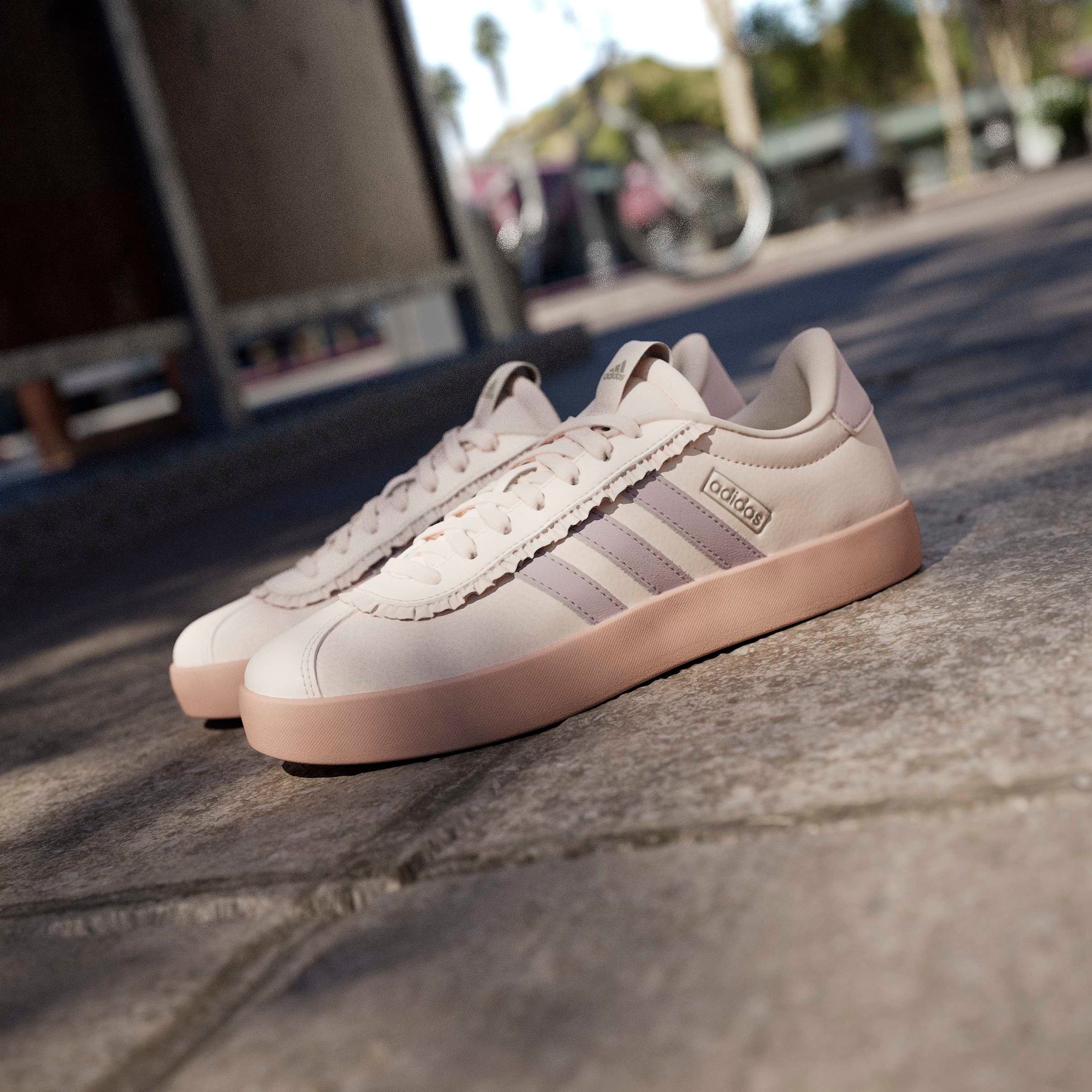 adidas Sportswear Sneaker »VL COURT 3.0«  inspiriert vom Design des adidas samba